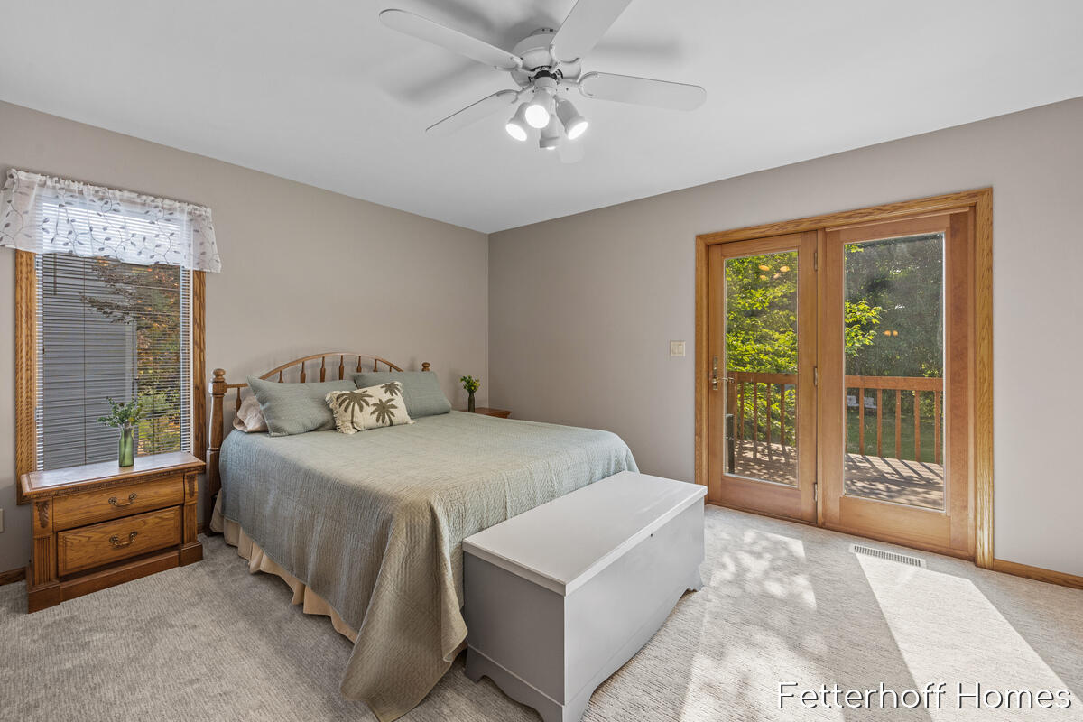 1900 Cherry Run Drive NW Grand Rapids MI 49504