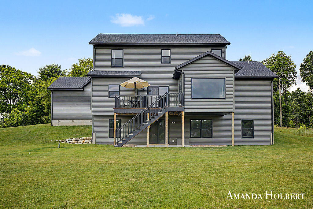 11364 Stout Avenue NE Rockford MI 49341