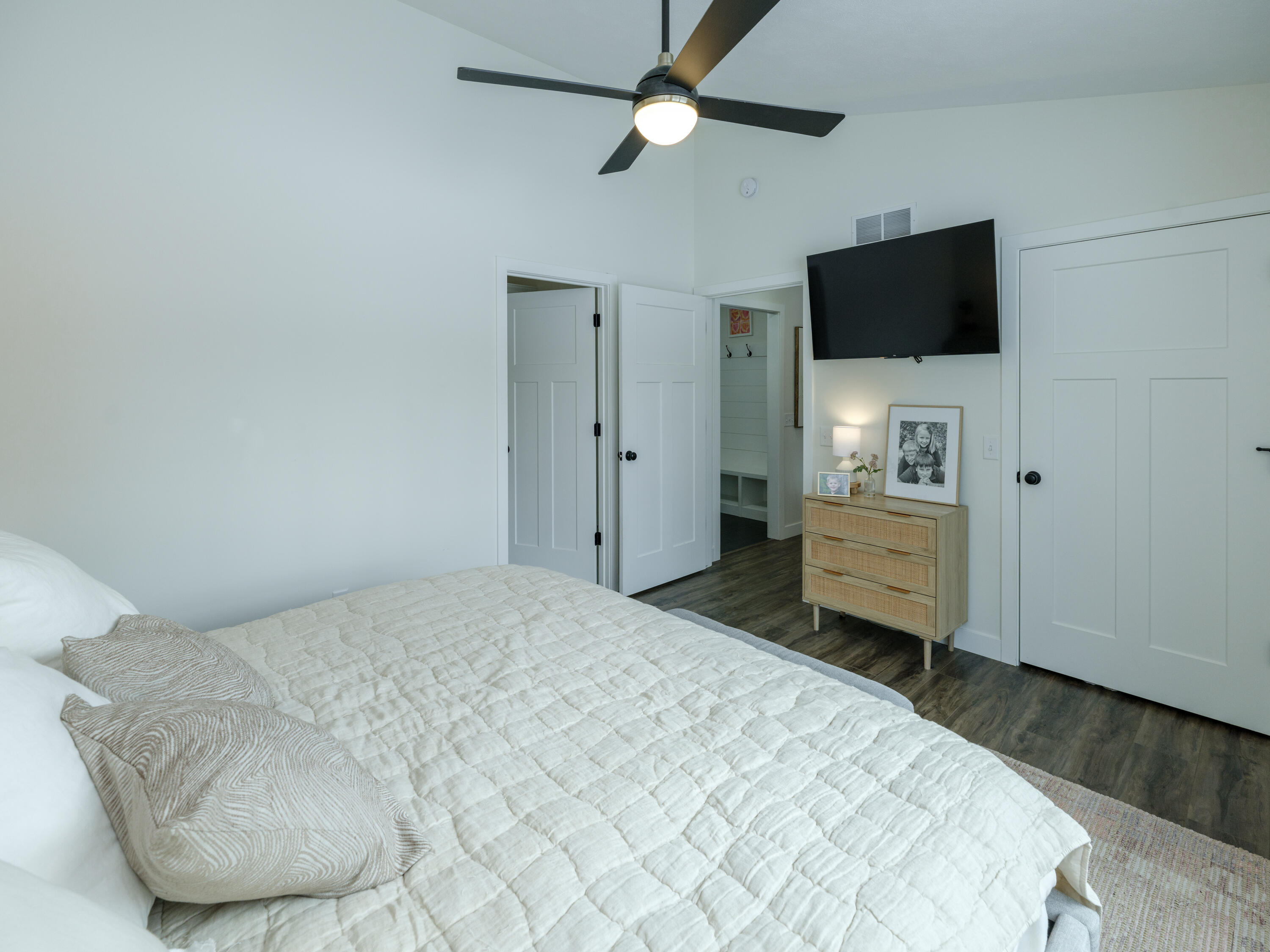 851 Doolittle Court Kalamazoo MI 49009