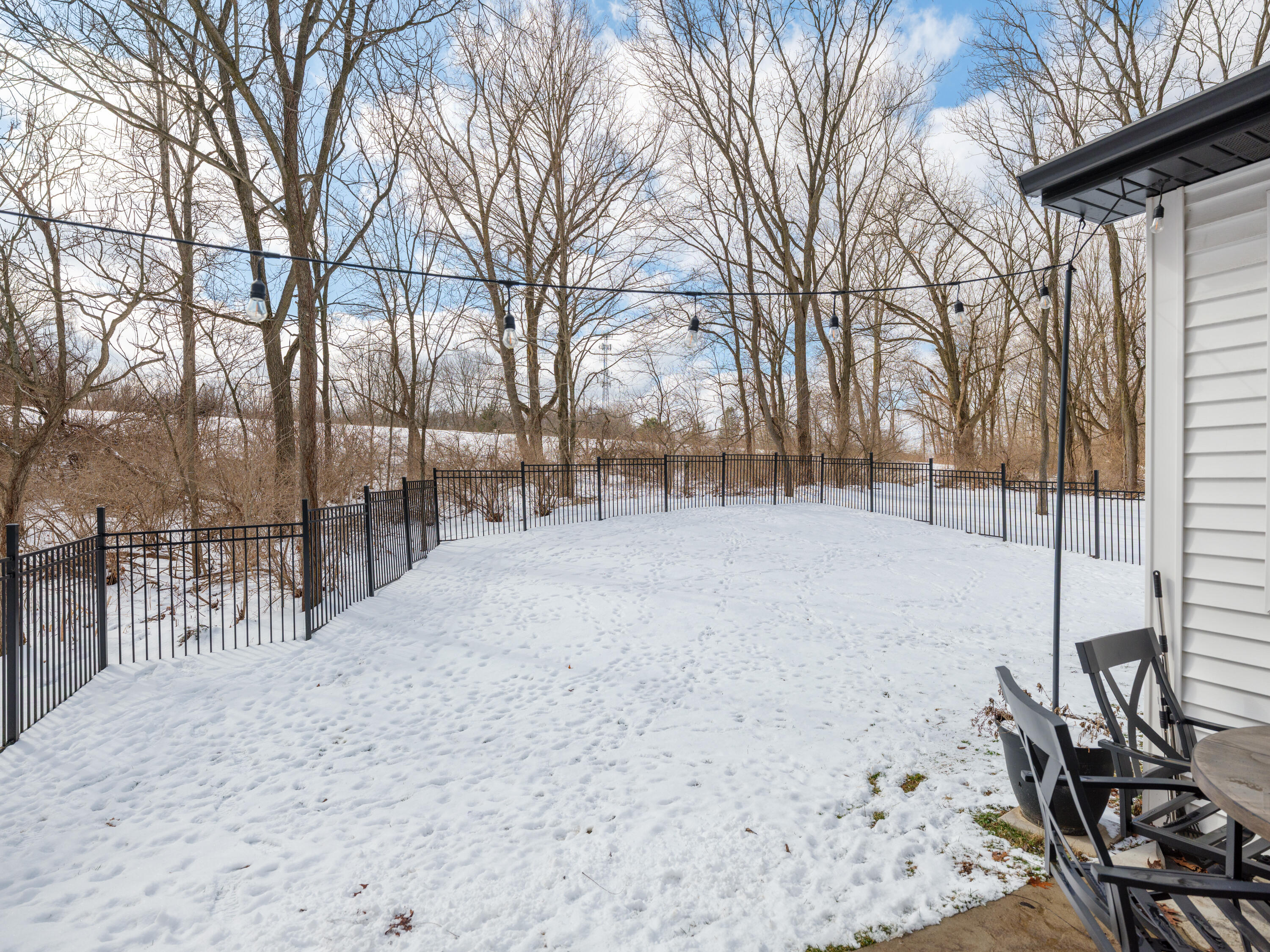 851 Doolittle Court Kalamazoo MI 49009