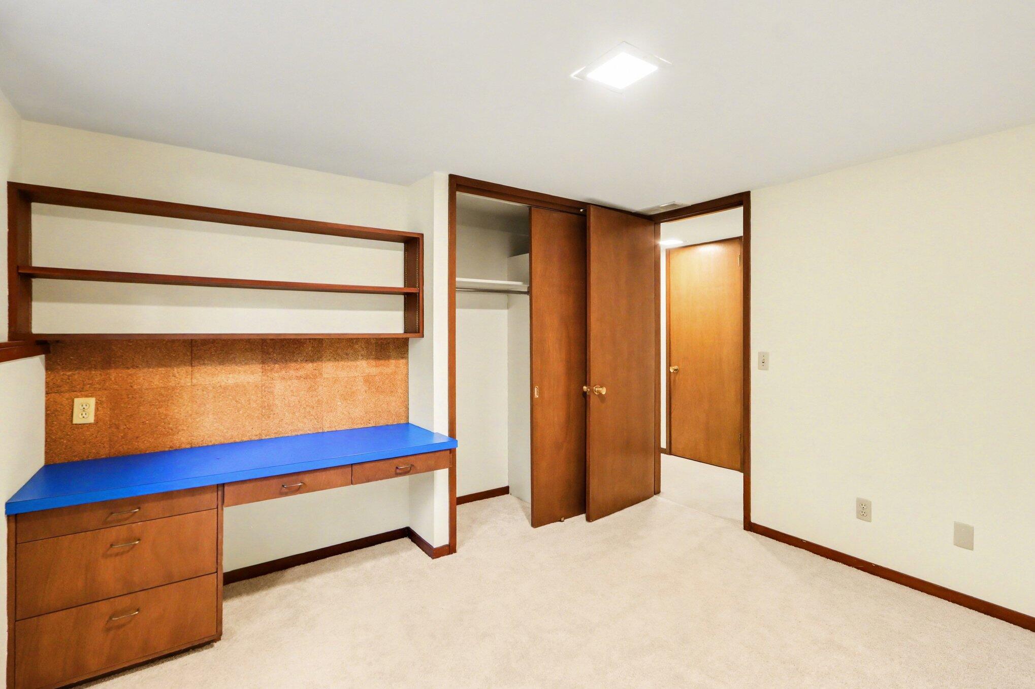 1000 Carolee Lane Kalamazoo MI 49008