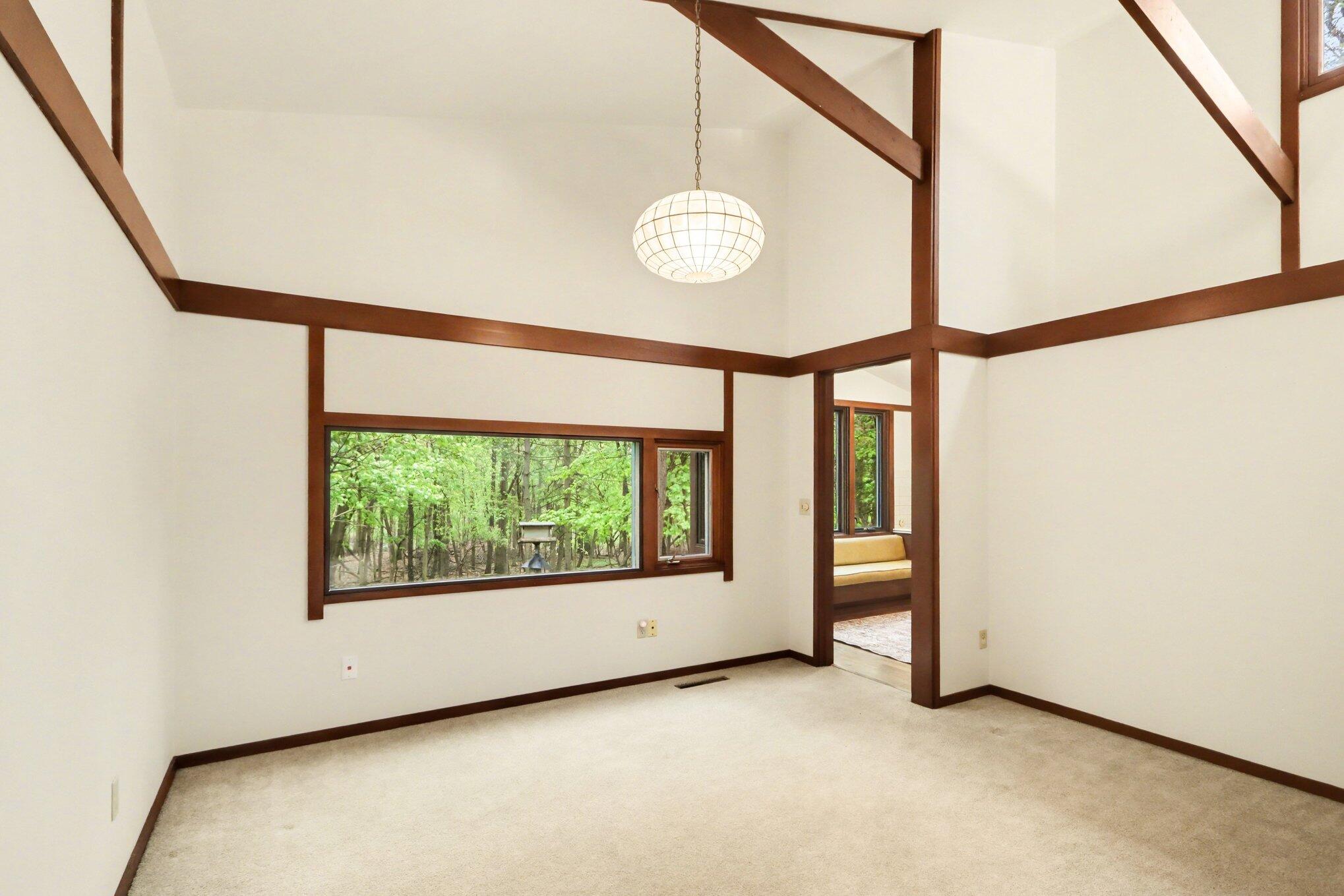 1000 Carolee Lane Kalamazoo MI 49008