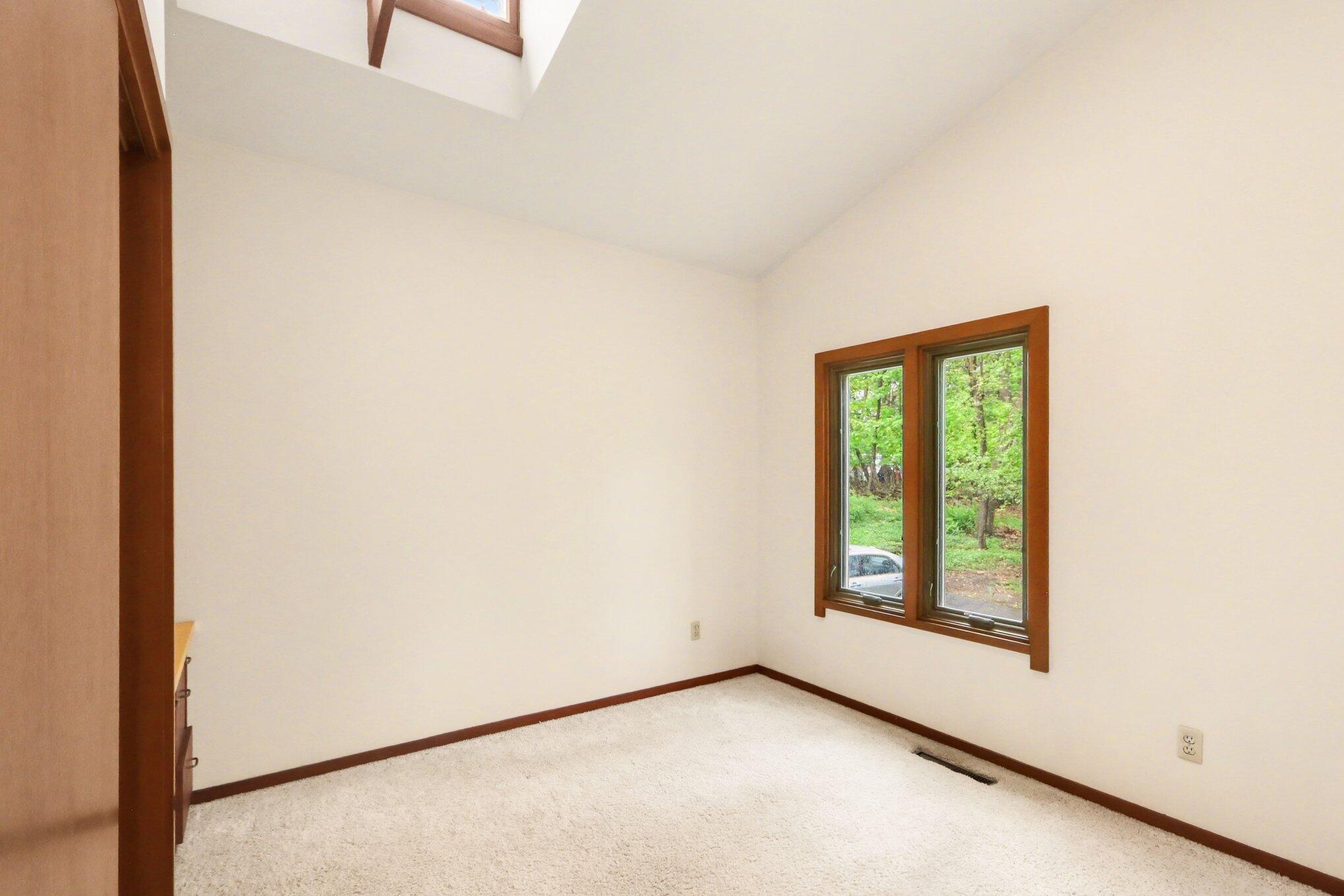1000 Carolee Lane Kalamazoo MI 49008