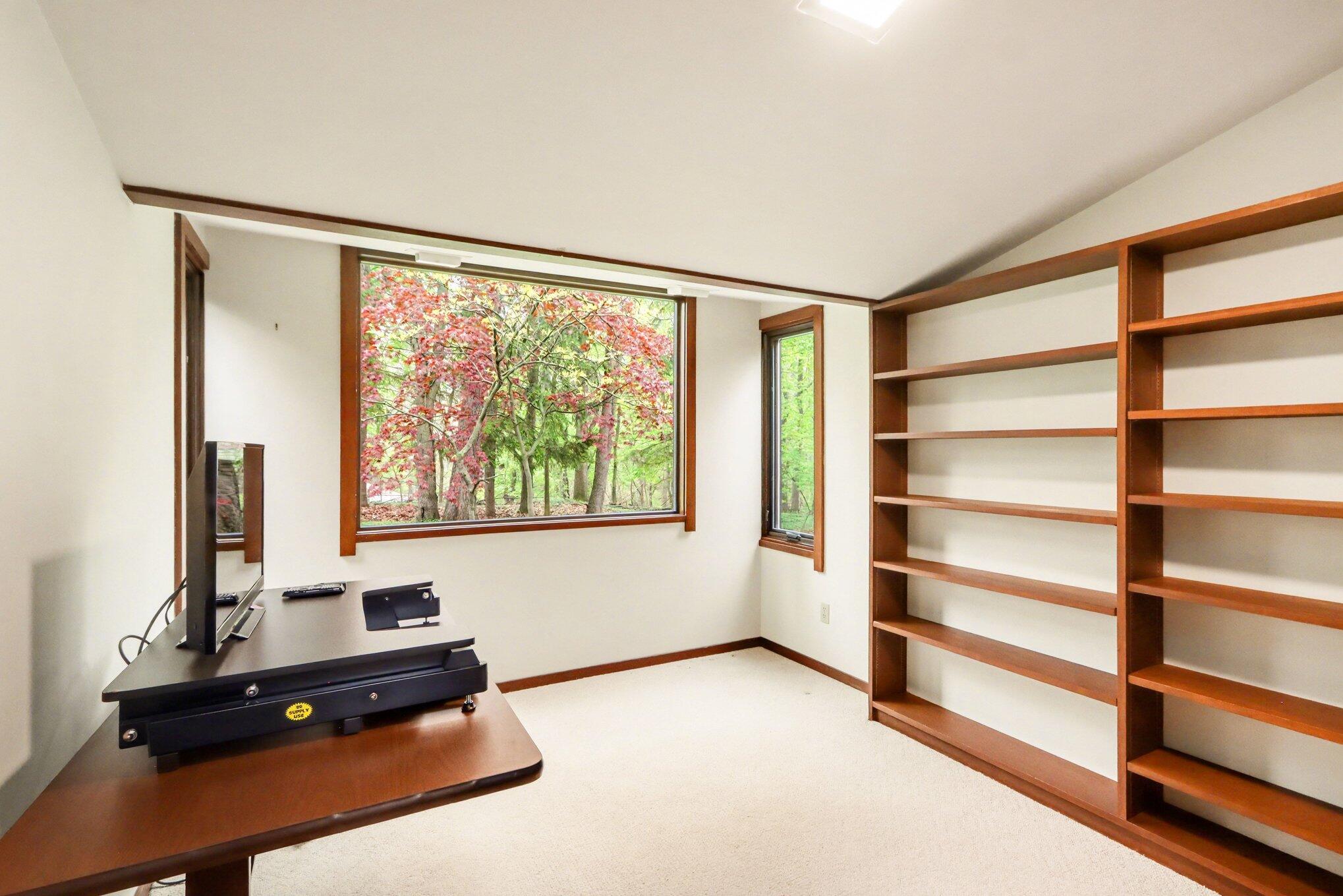 1000 Carolee Lane Kalamazoo MI 49008