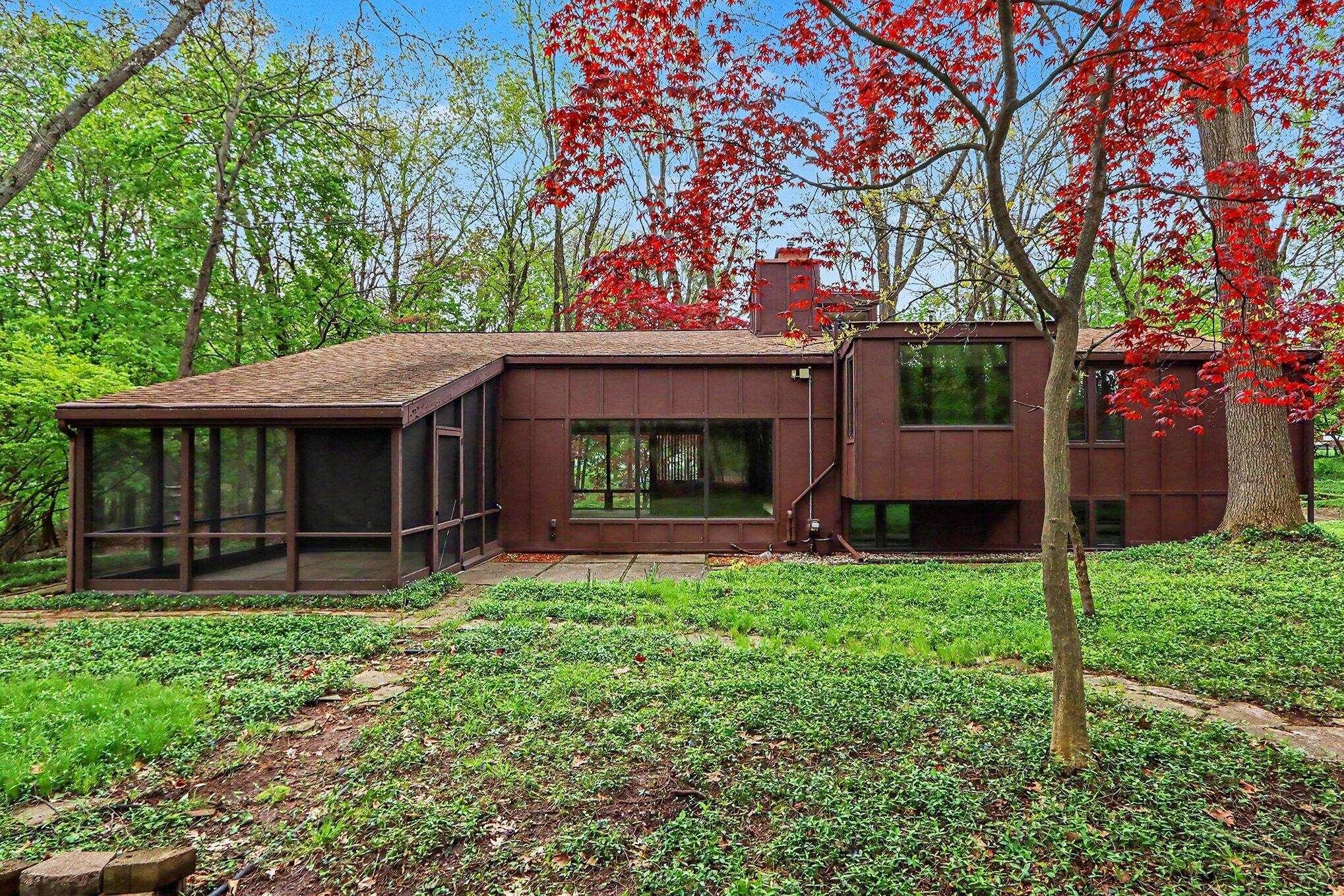 1000 Carolee Lane Kalamazoo MI 49008