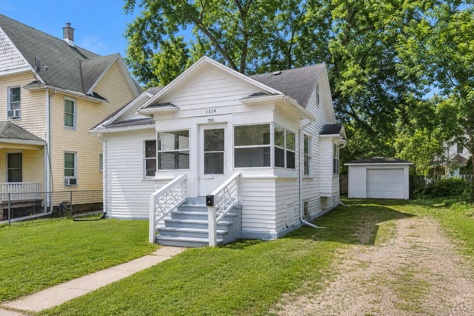 1314 Clinton Avenue Kalamazoo MI 49001