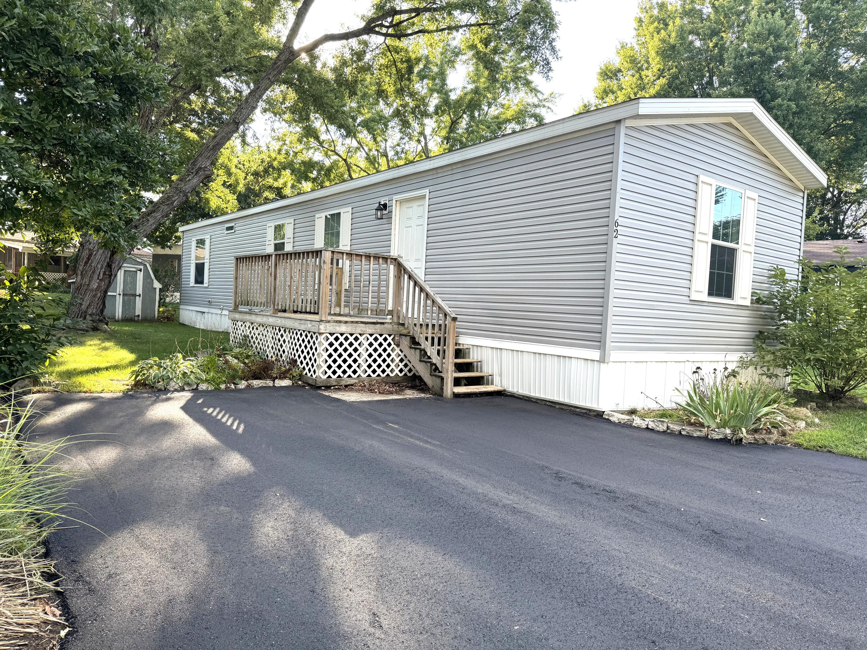 2330 E Main Street Niles MI 49120