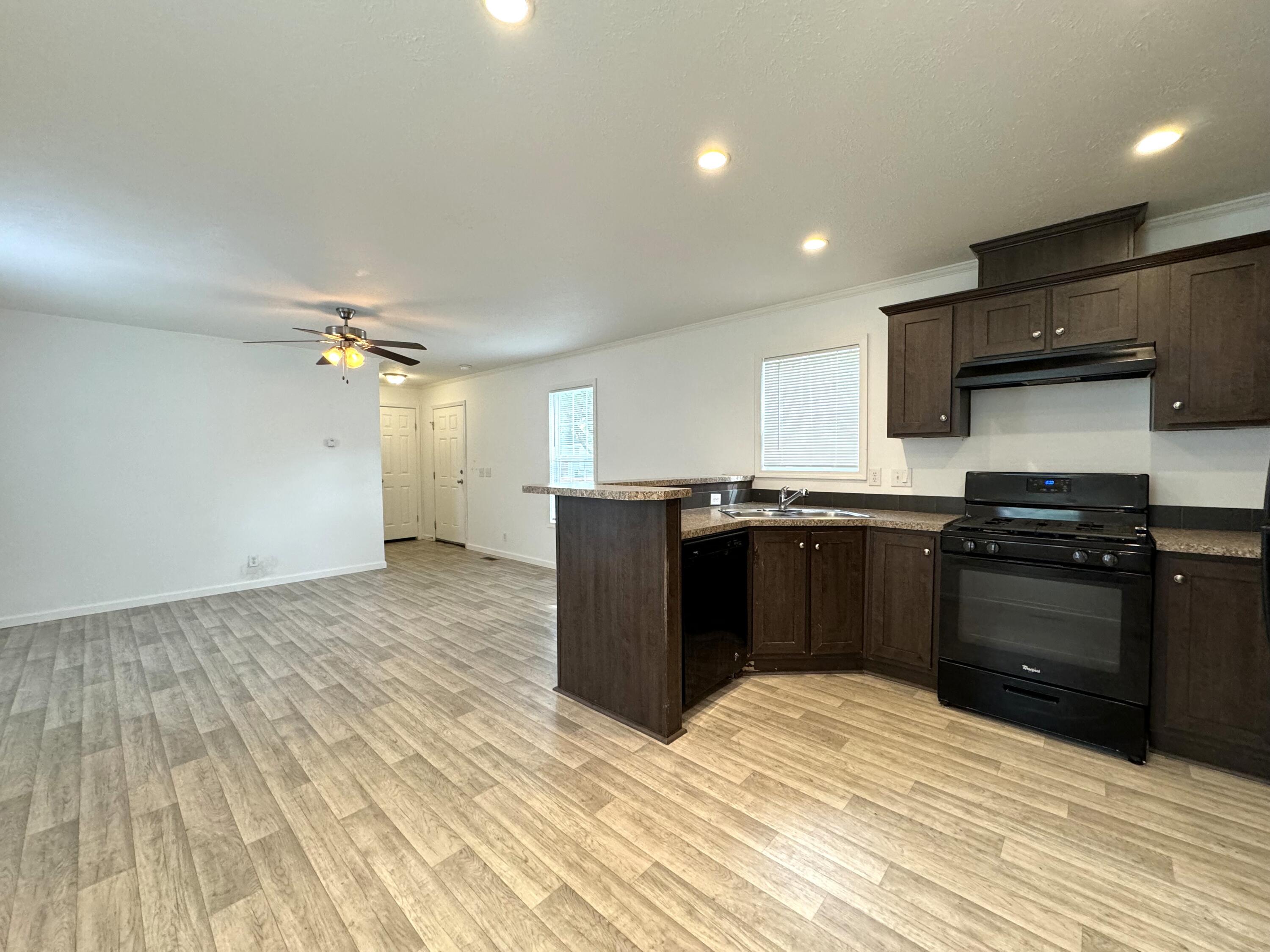 2330 E Main Street Niles MI 49120