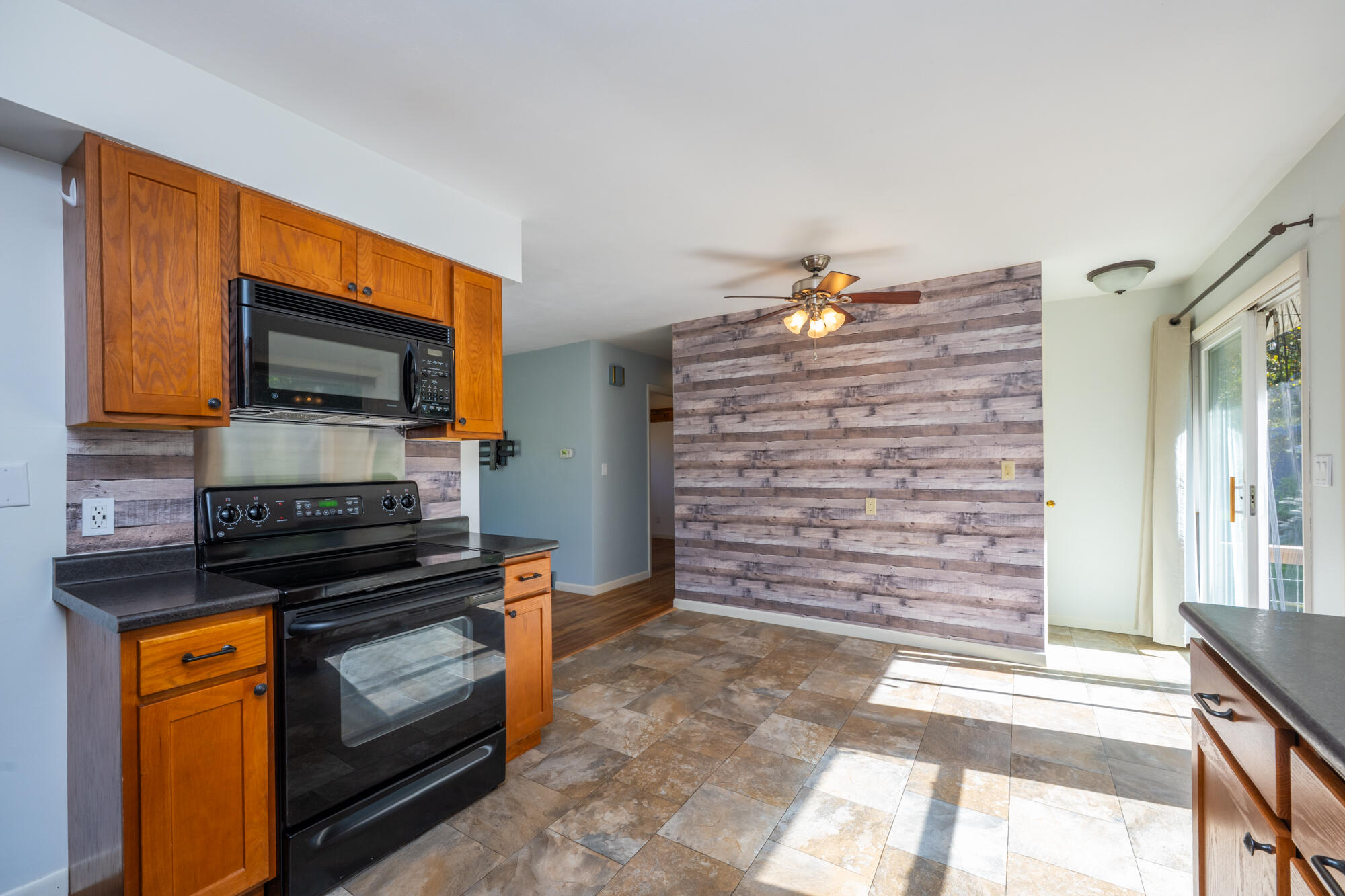 6698 Kruger Road Three Oaks MI 49128