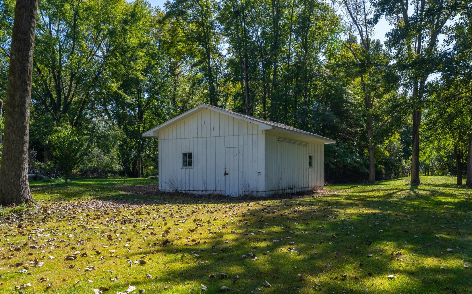 6698 Kruger Road Three Oaks MI 49128