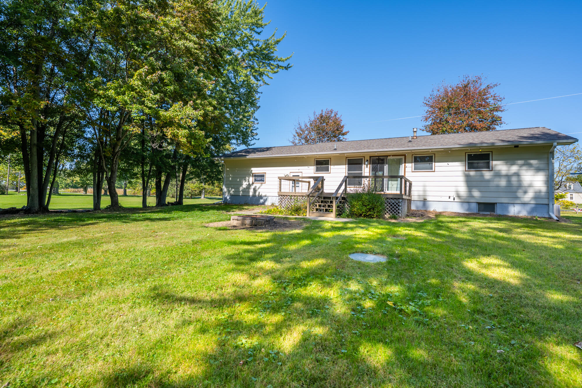 6698 Kruger Road Three Oaks MI 49128