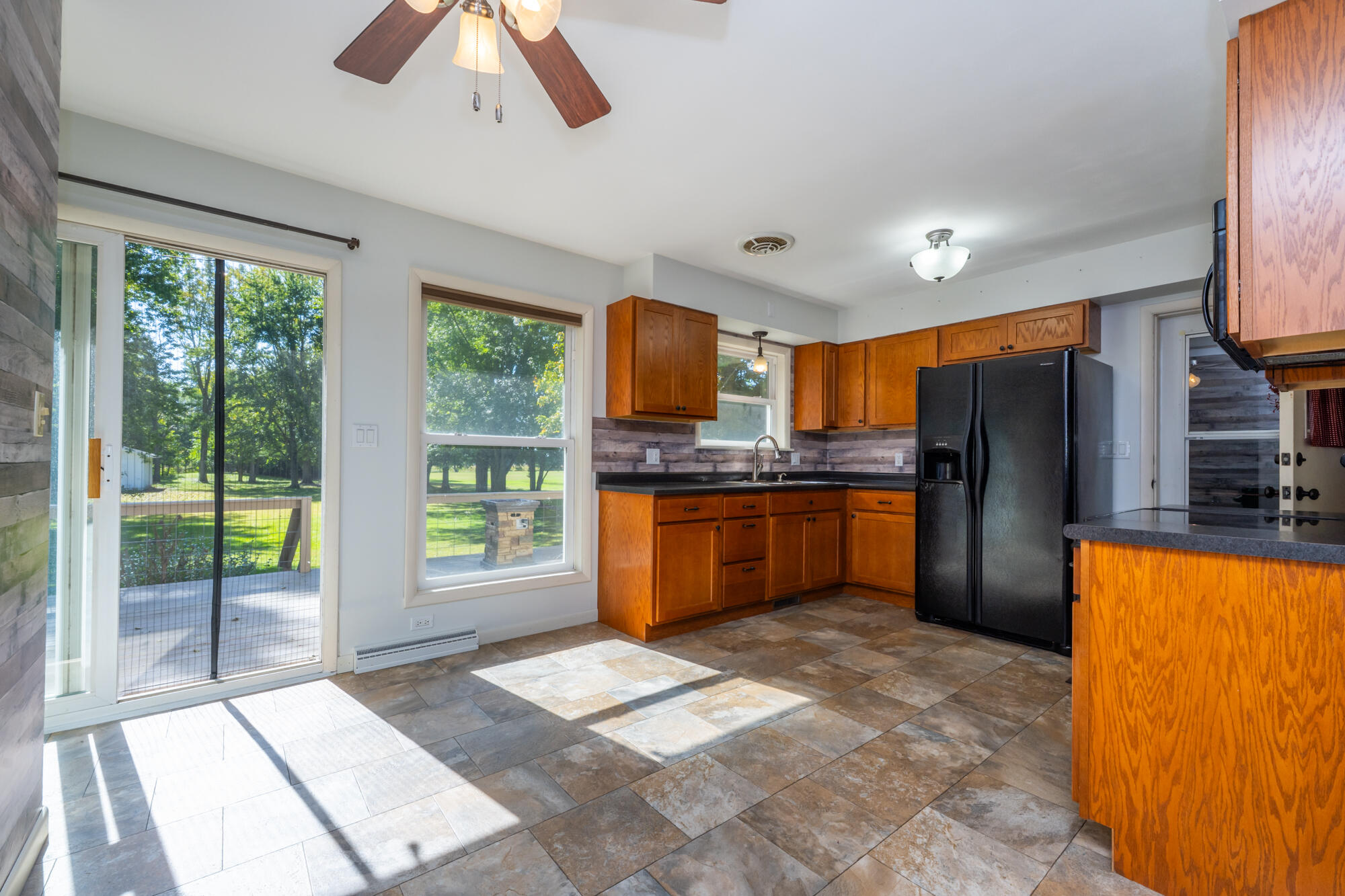 6698 Kruger Road Three Oaks MI 49128