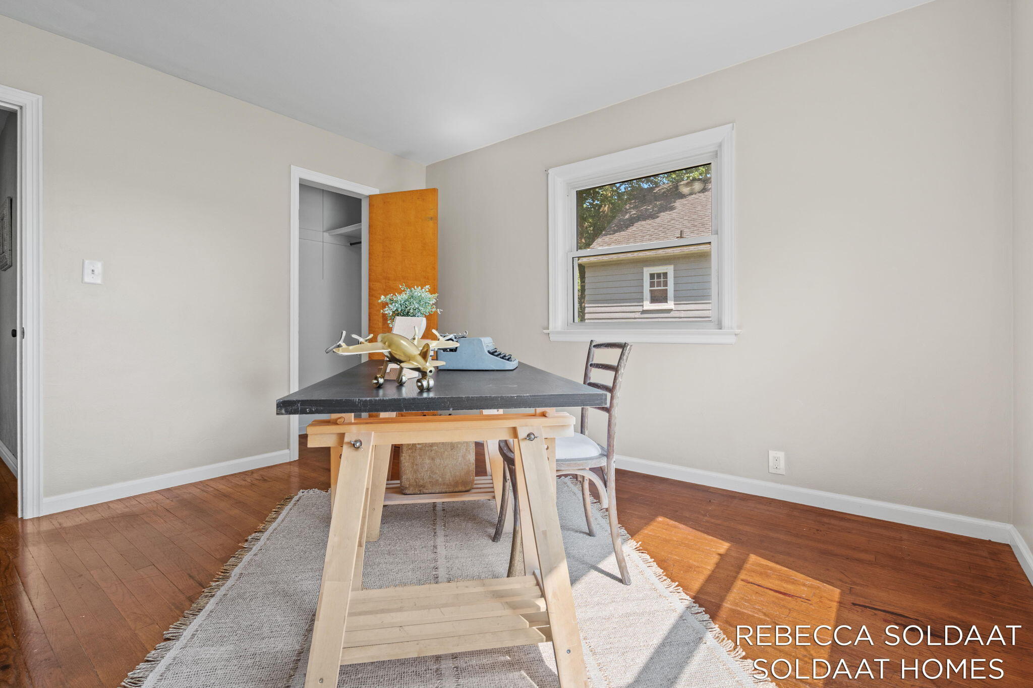 1621 Preston Avenue NW Grand Rapids MI 49504
