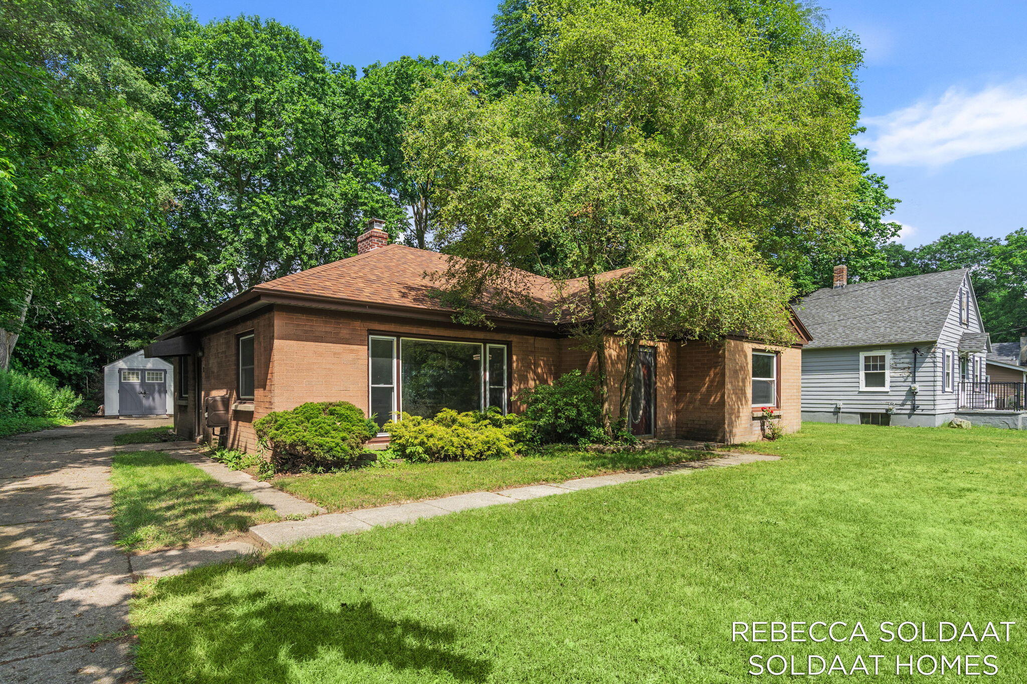 1621 Preston Avenue NW Grand Rapids MI 49504