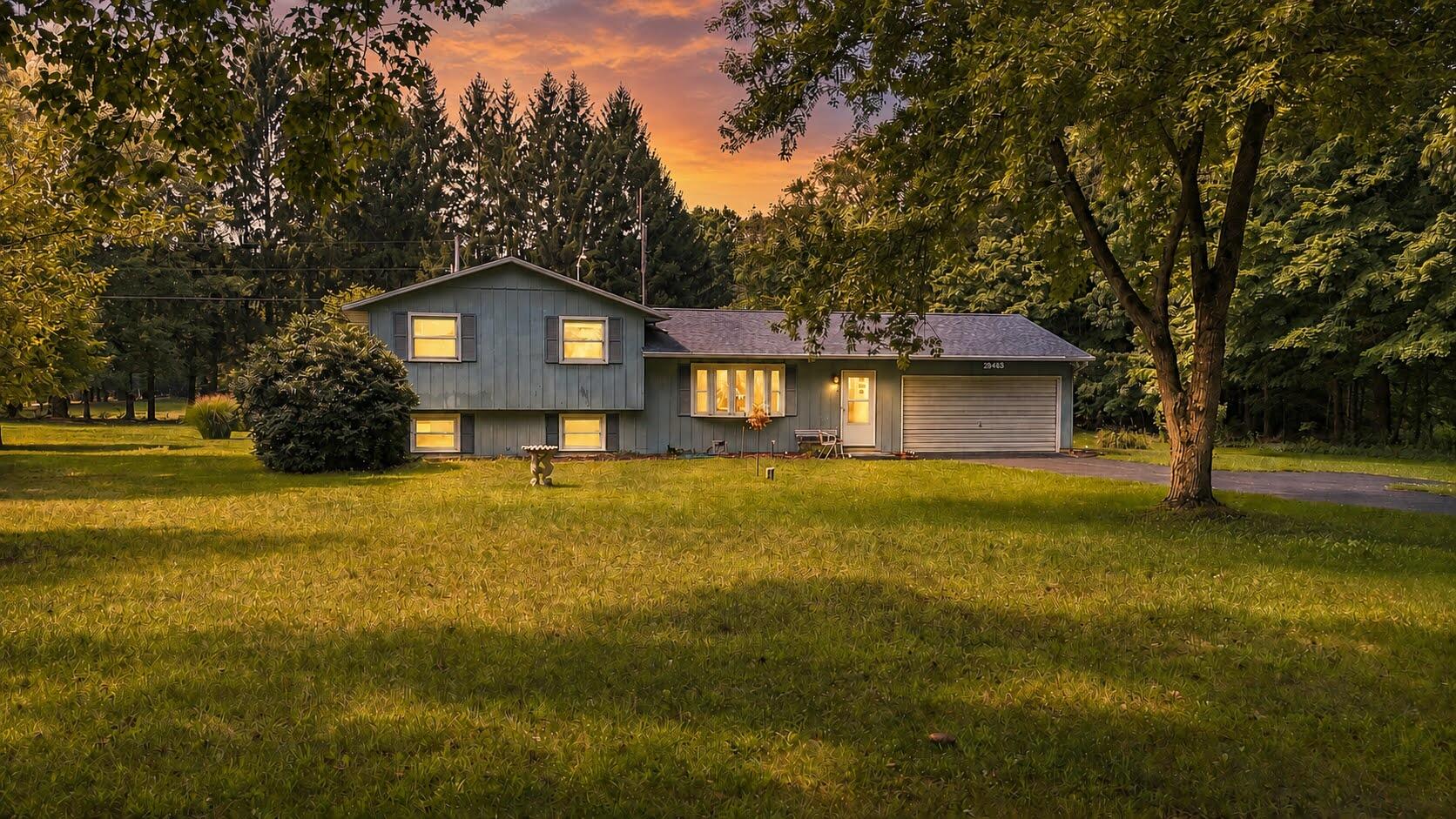 28493 Downey Street Dowagiac MI 49047