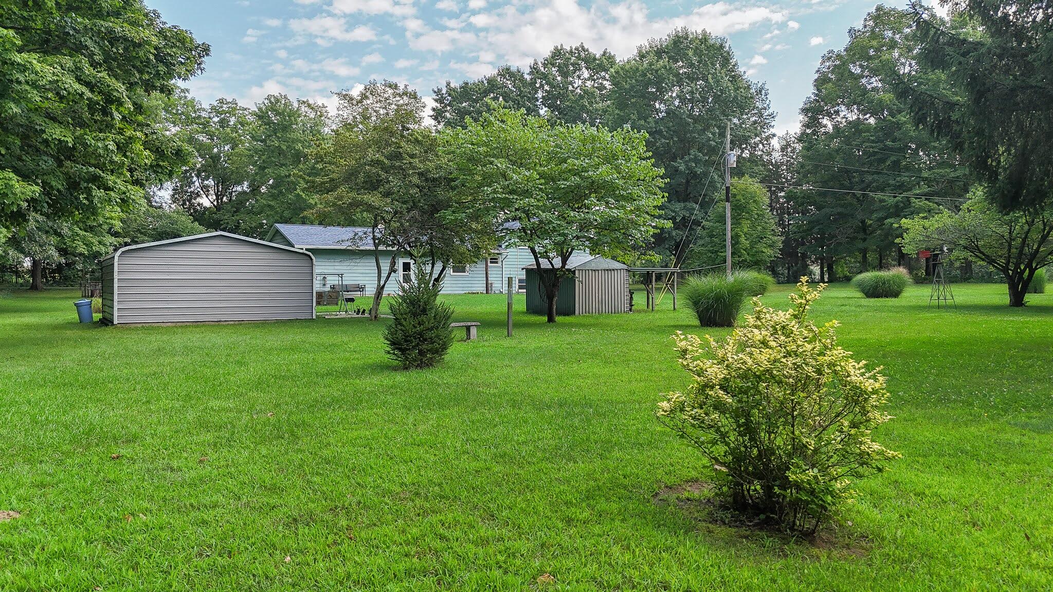 28493 Downey Street Dowagiac MI 49047
