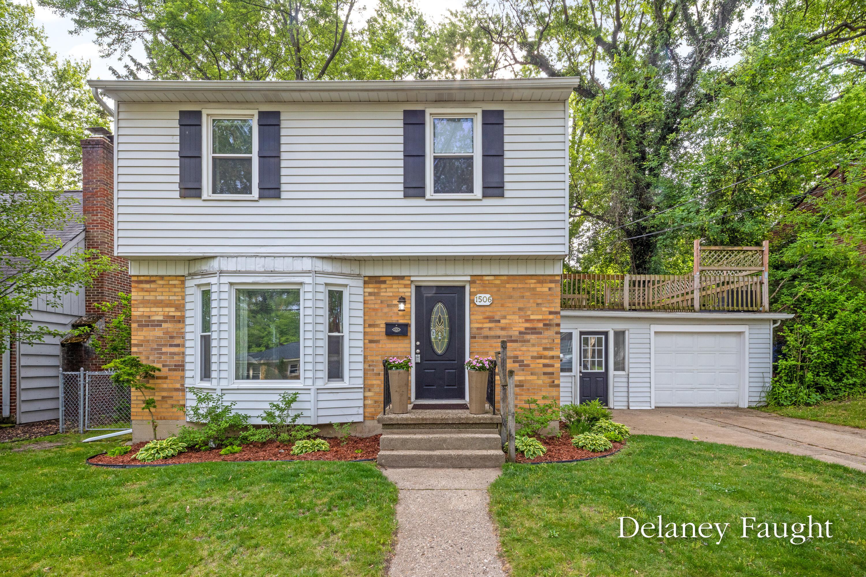 1506 Margaret Avenue SE Grand Rapids MI 49507
