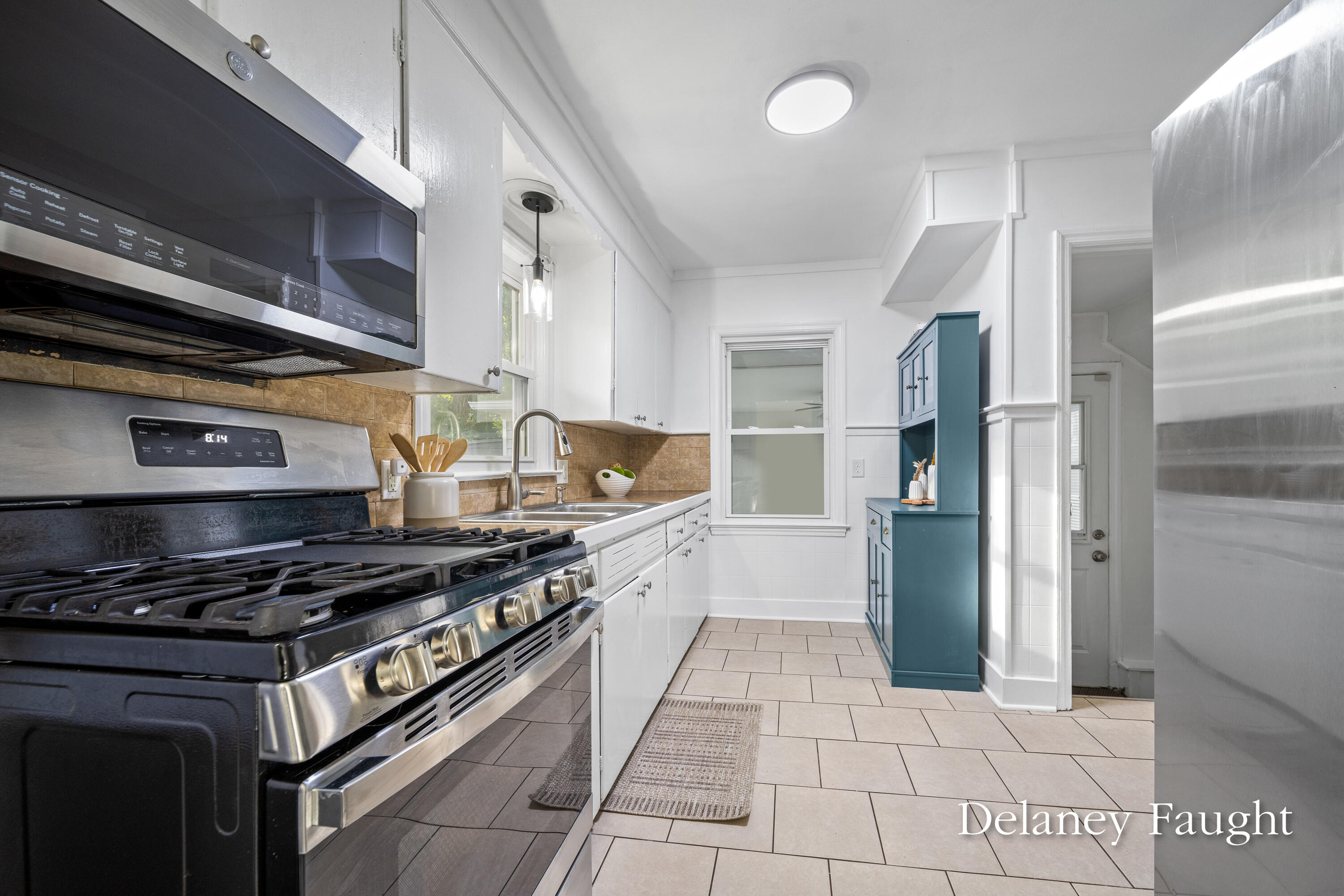 1506 Margaret Avenue SE Grand Rapids MI 49507