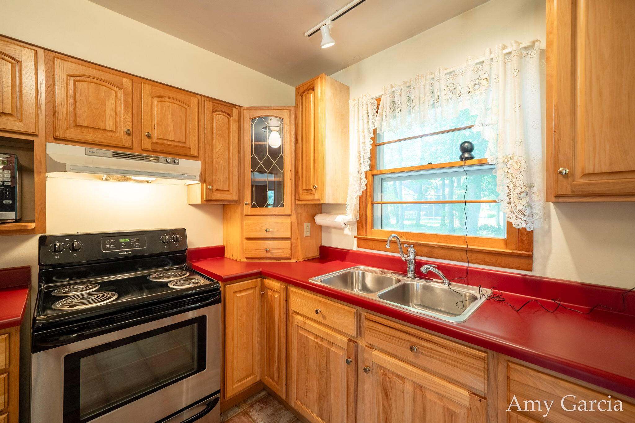 3530 11 Mile Road NE Rockford MI 49341