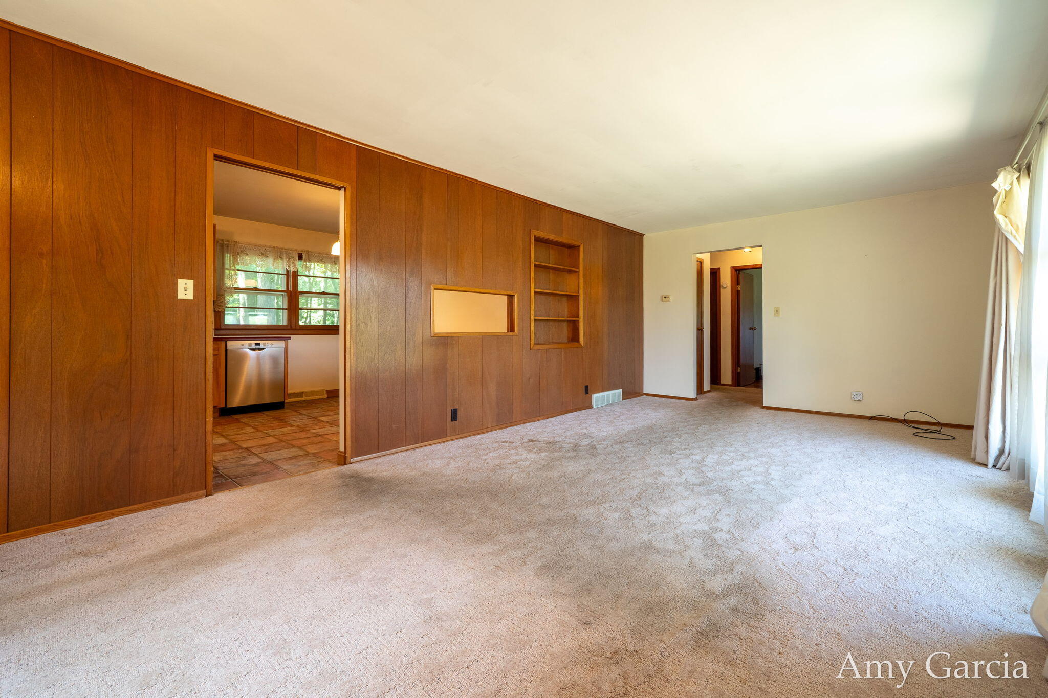 3530 11 Mile Road NE Rockford MI 49341