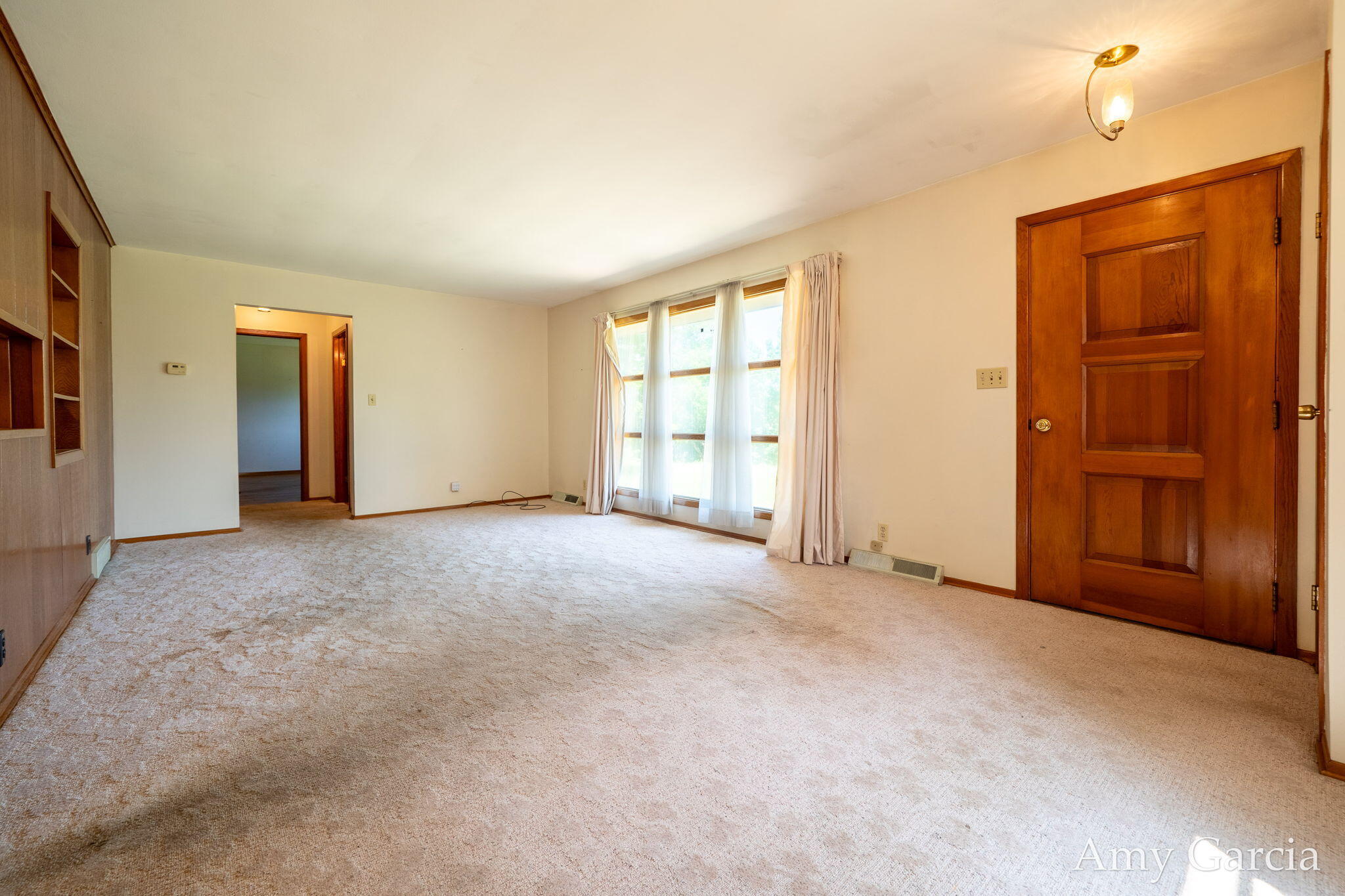 3530 11 Mile Road NE Rockford MI 49341