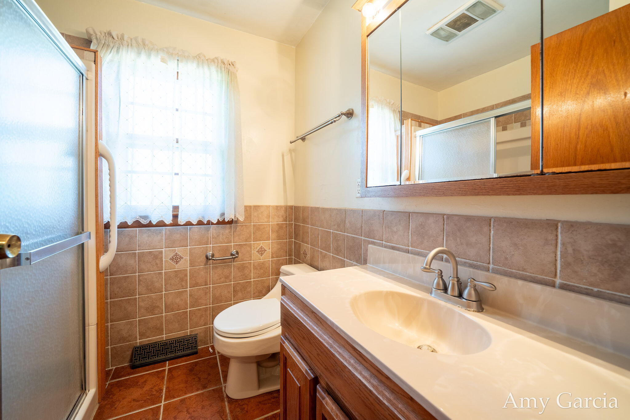 3530 11 Mile Road NE Rockford MI 49341