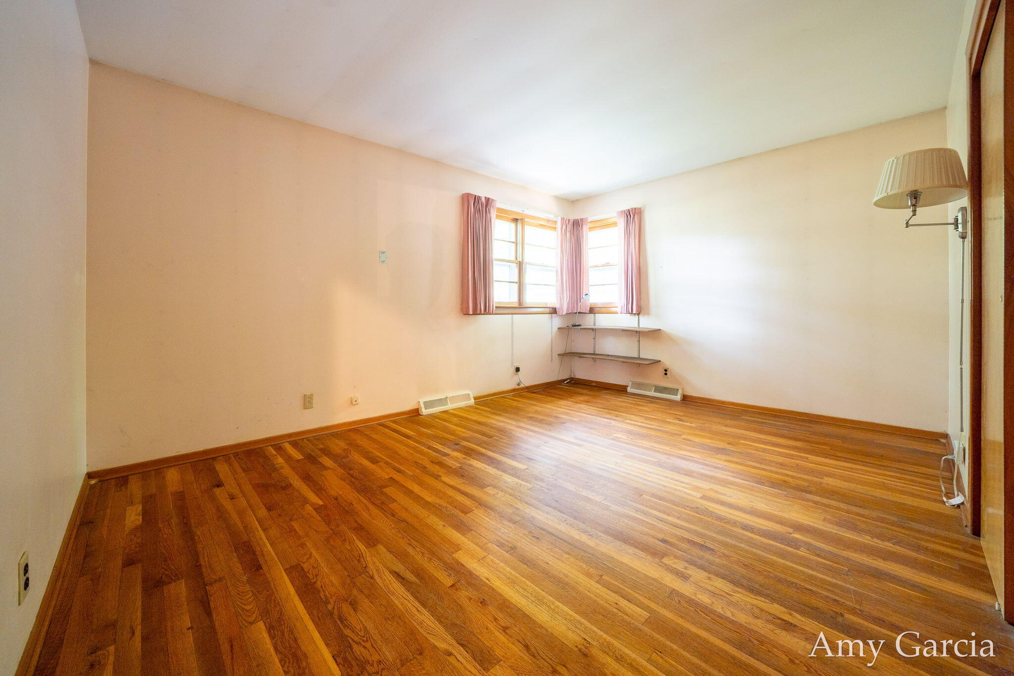 3530 11 Mile Road NE Rockford MI 49341