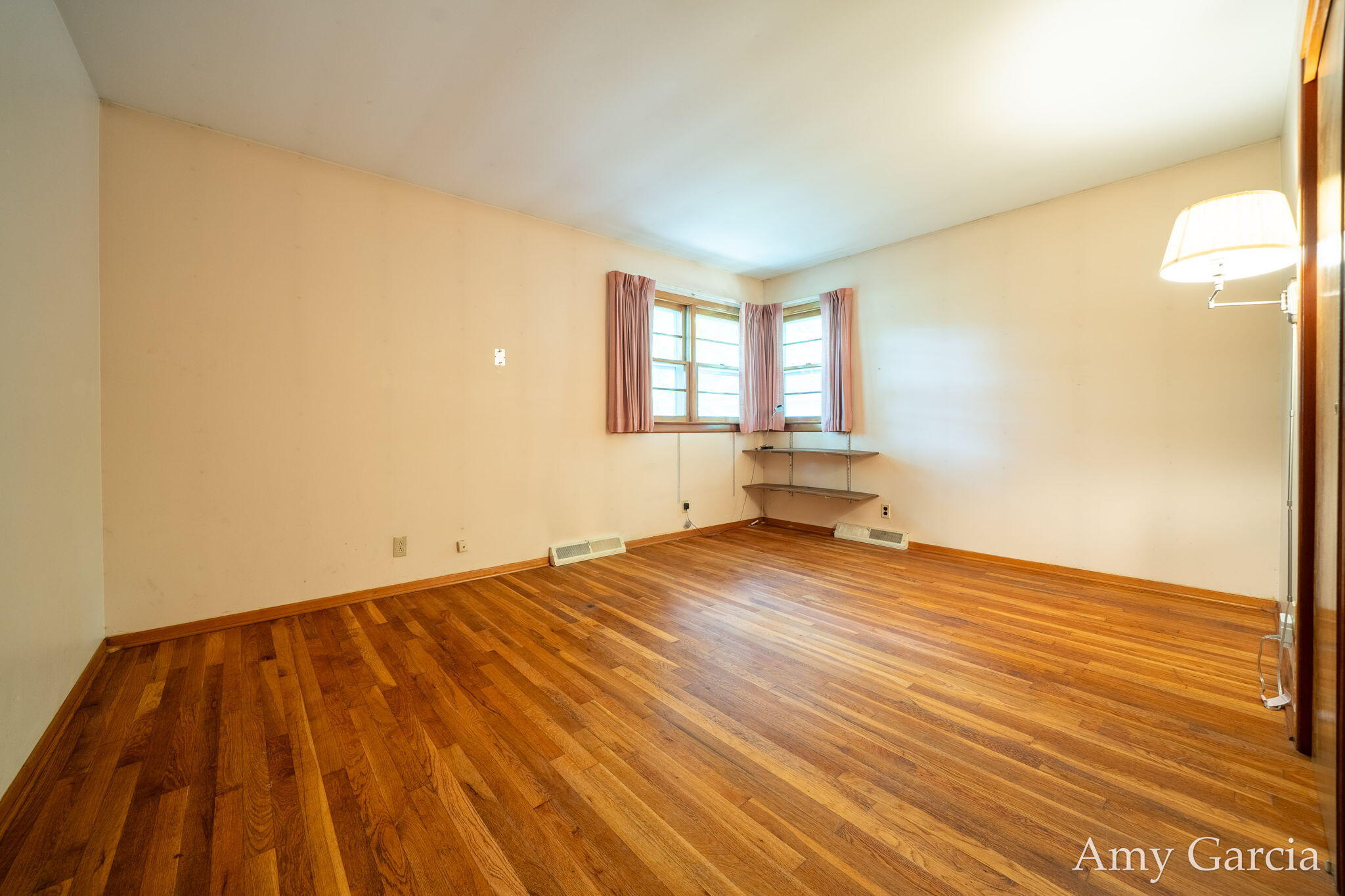 3530 11 Mile Road NE Rockford MI 49341