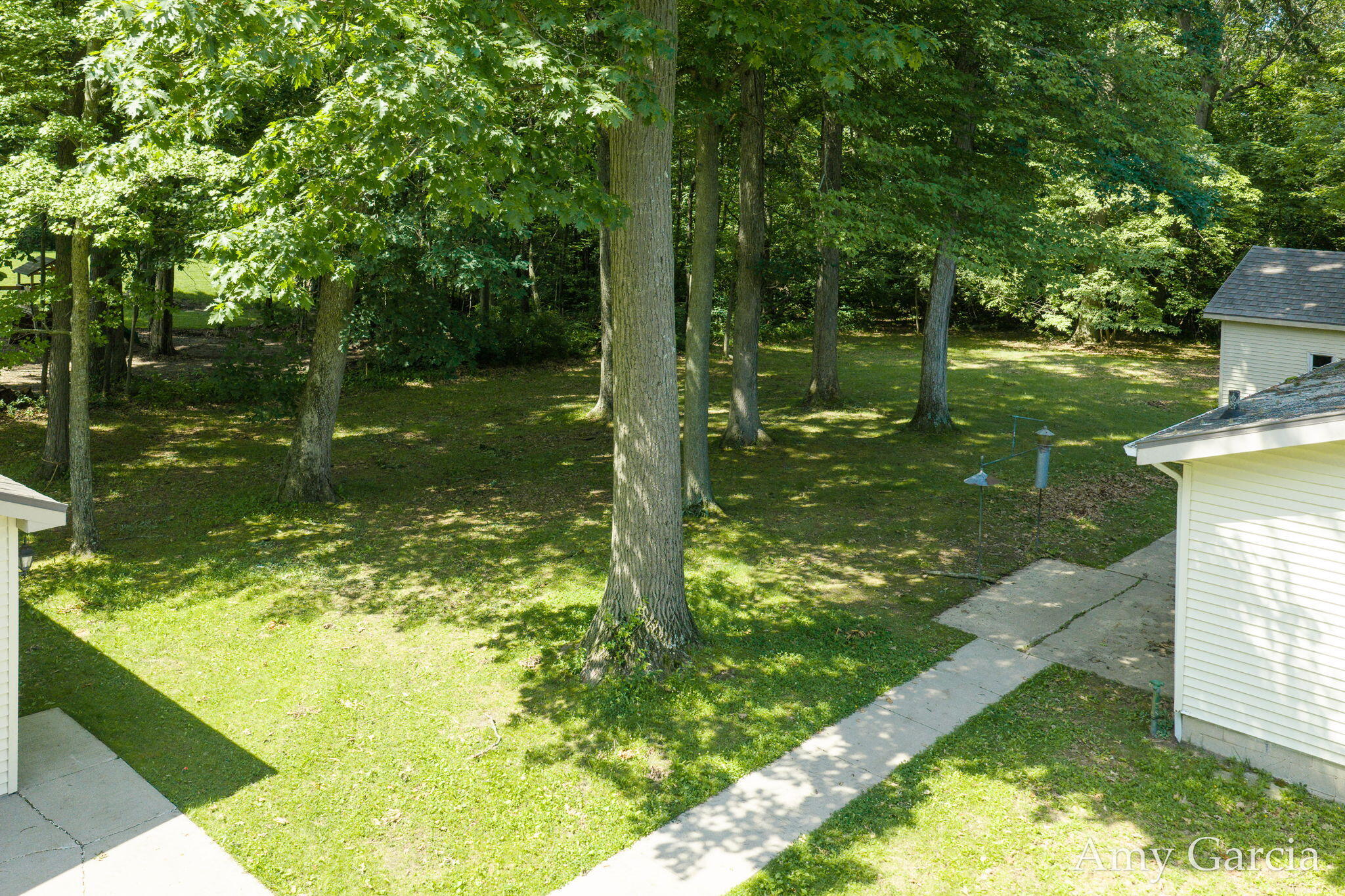 3530 11 Mile Road NE Rockford MI 49341