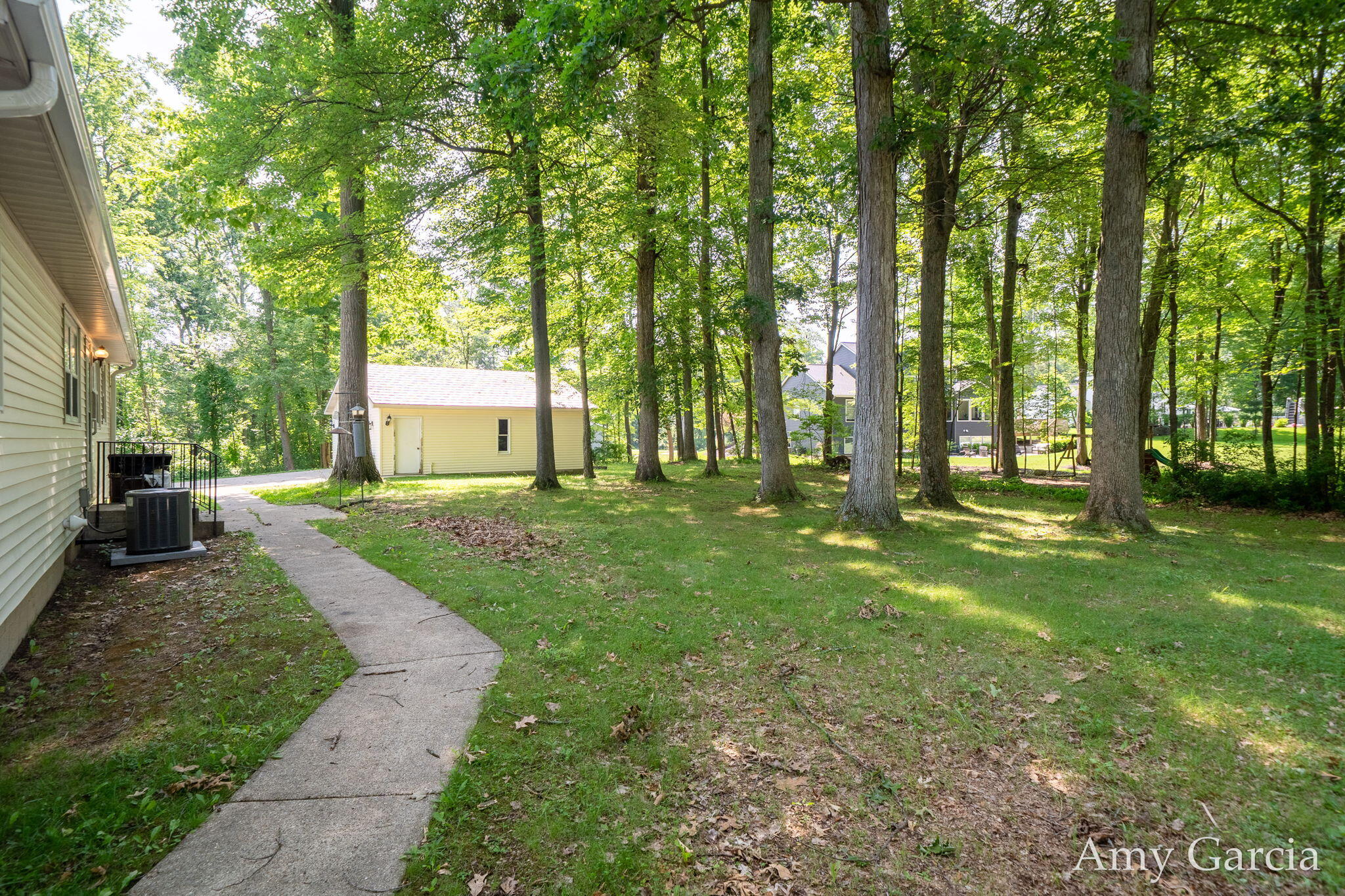 3530 11 Mile Road NE Rockford MI 49341