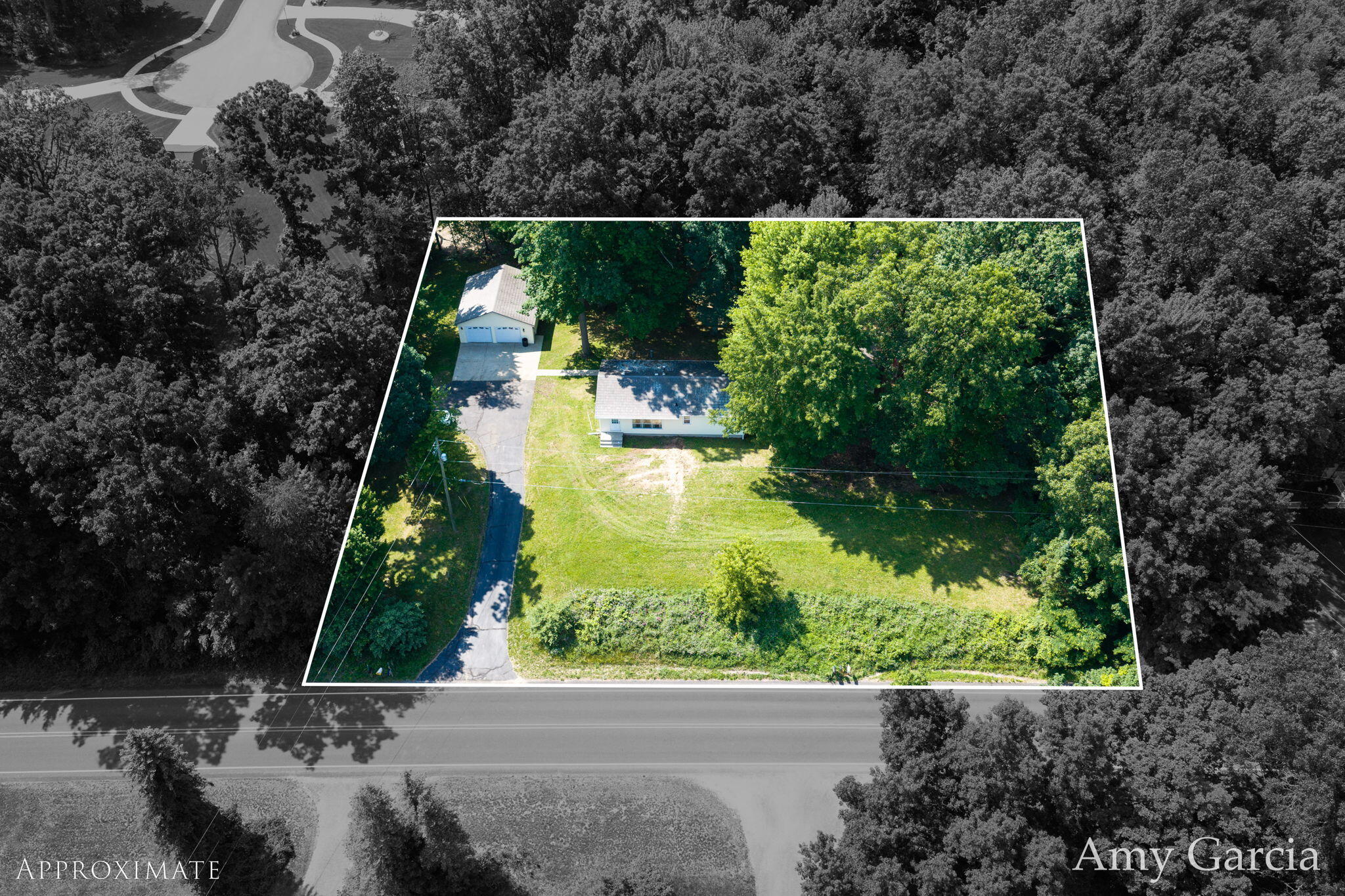 3530 11 Mile Road NE Rockford MI 49341