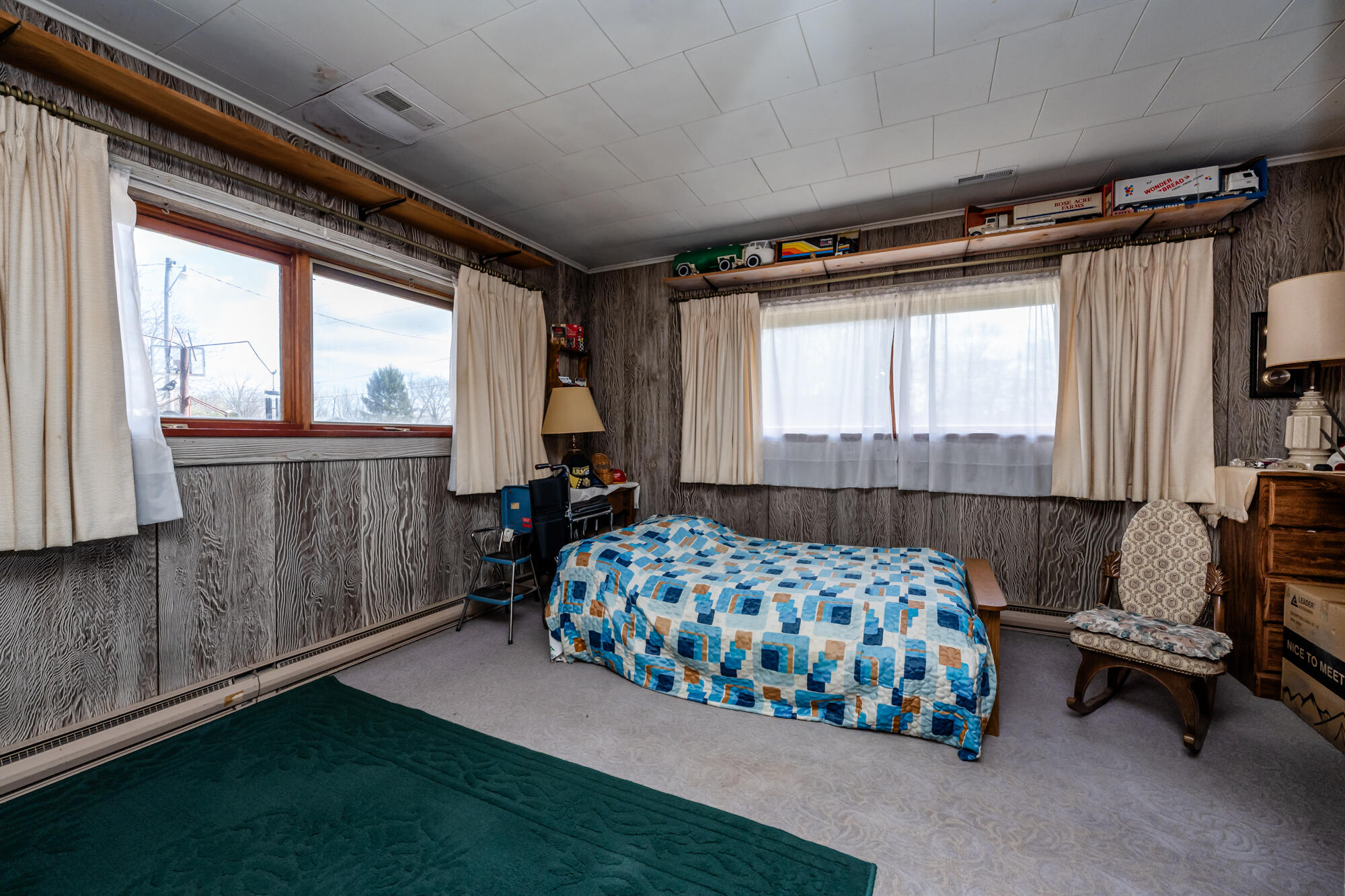 7081 W Us 12 Highway Three Oaks MI 49128