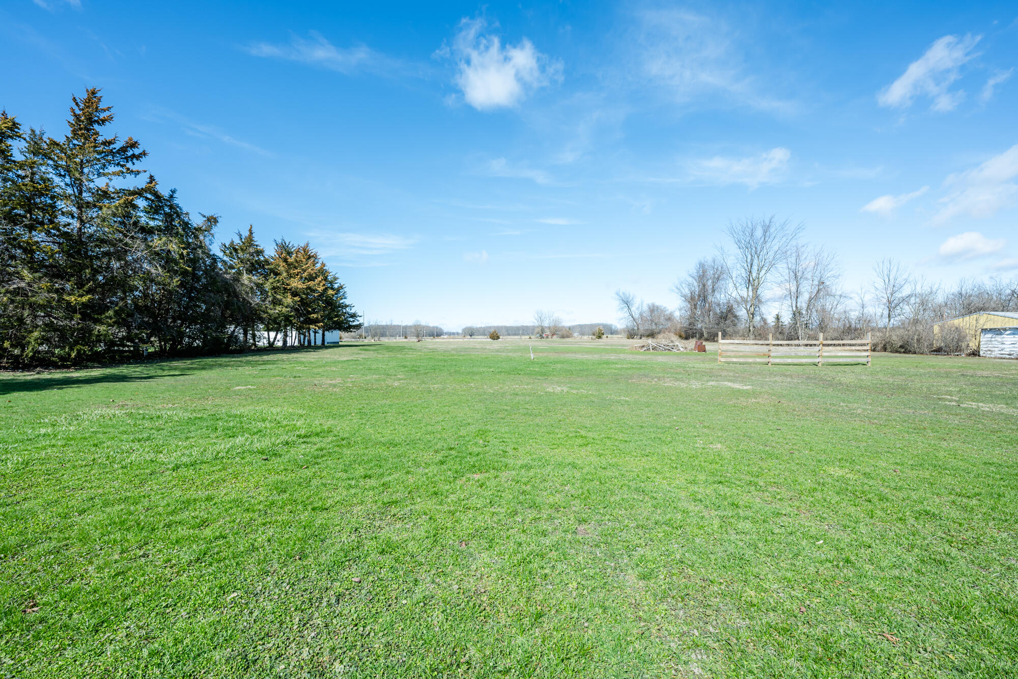 7081 W Us 12 Highway Three Oaks MI 49128