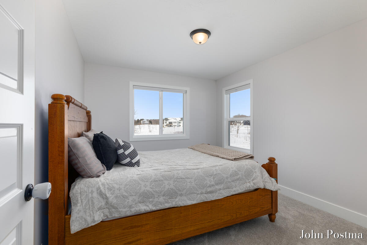 5827 Golden Hollow Drive SE Grand Rapids MI 49512