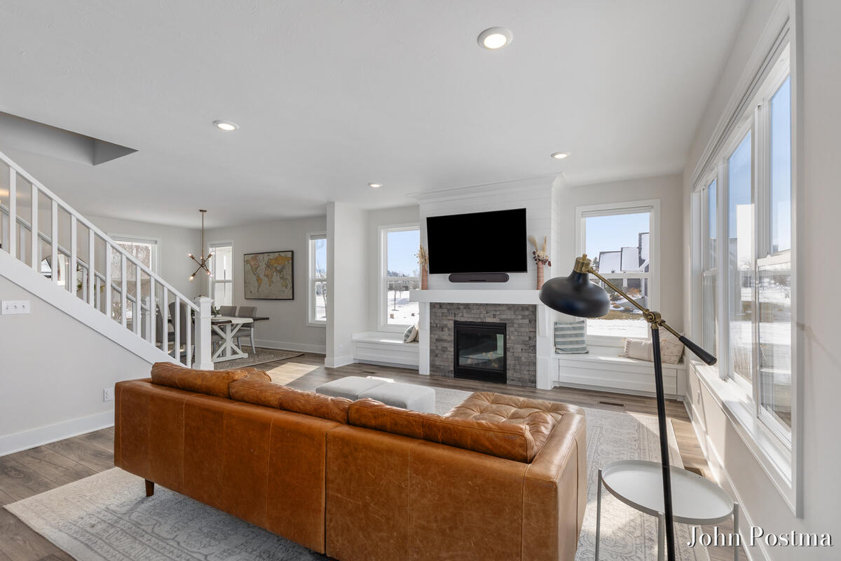 5827 Golden Hollow Drive SE Grand Rapids MI 49512