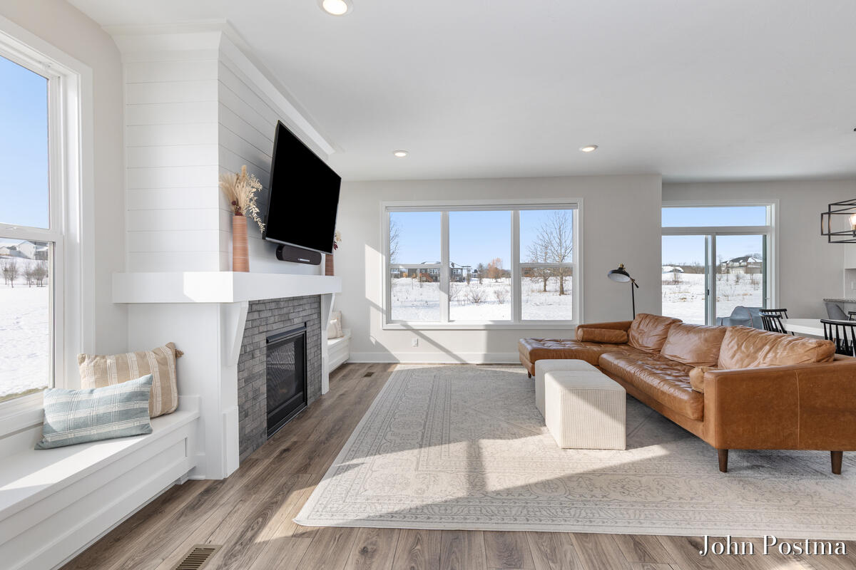 5827 Golden Hollow Drive SE Grand Rapids MI 49512