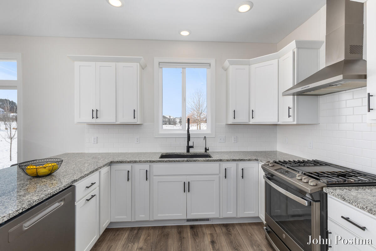 5827 Golden Hollow Drive SE Grand Rapids MI 49512