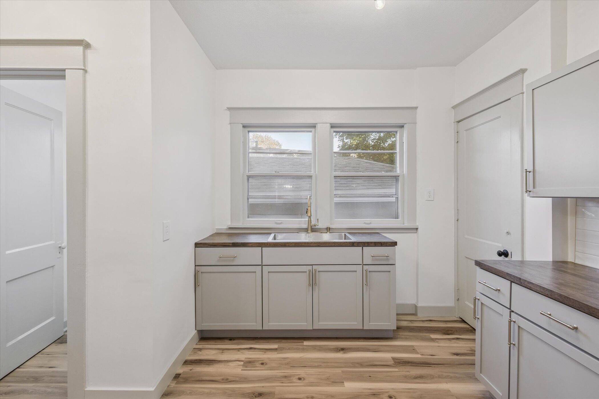 343 Garfield Avenue NW Grand Rapids MI 49504