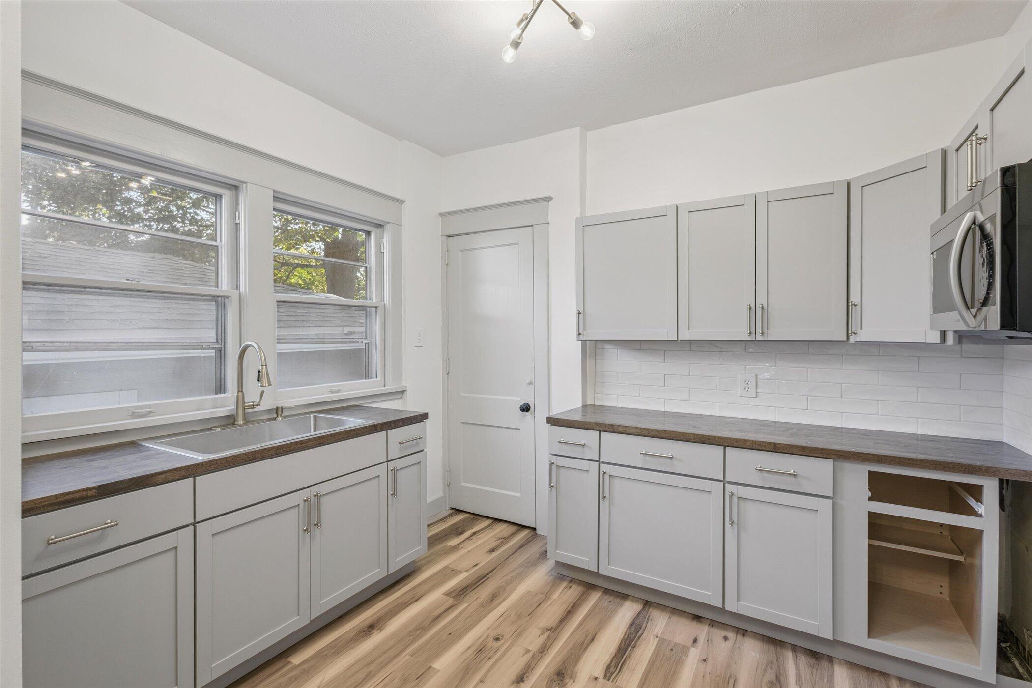 343 Garfield Avenue NW Grand Rapids MI 49504