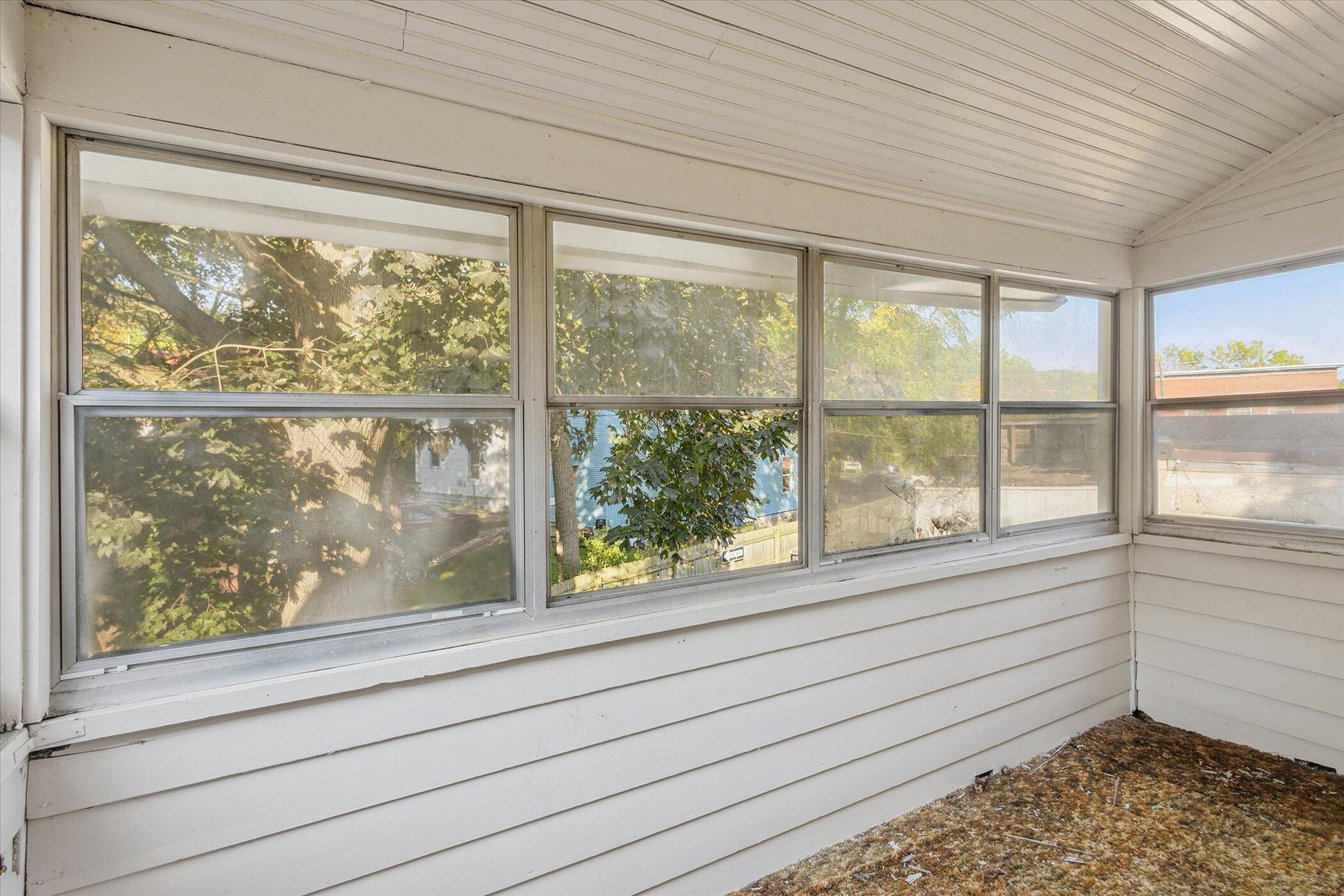 343 Garfield Avenue NW Grand Rapids MI 49504