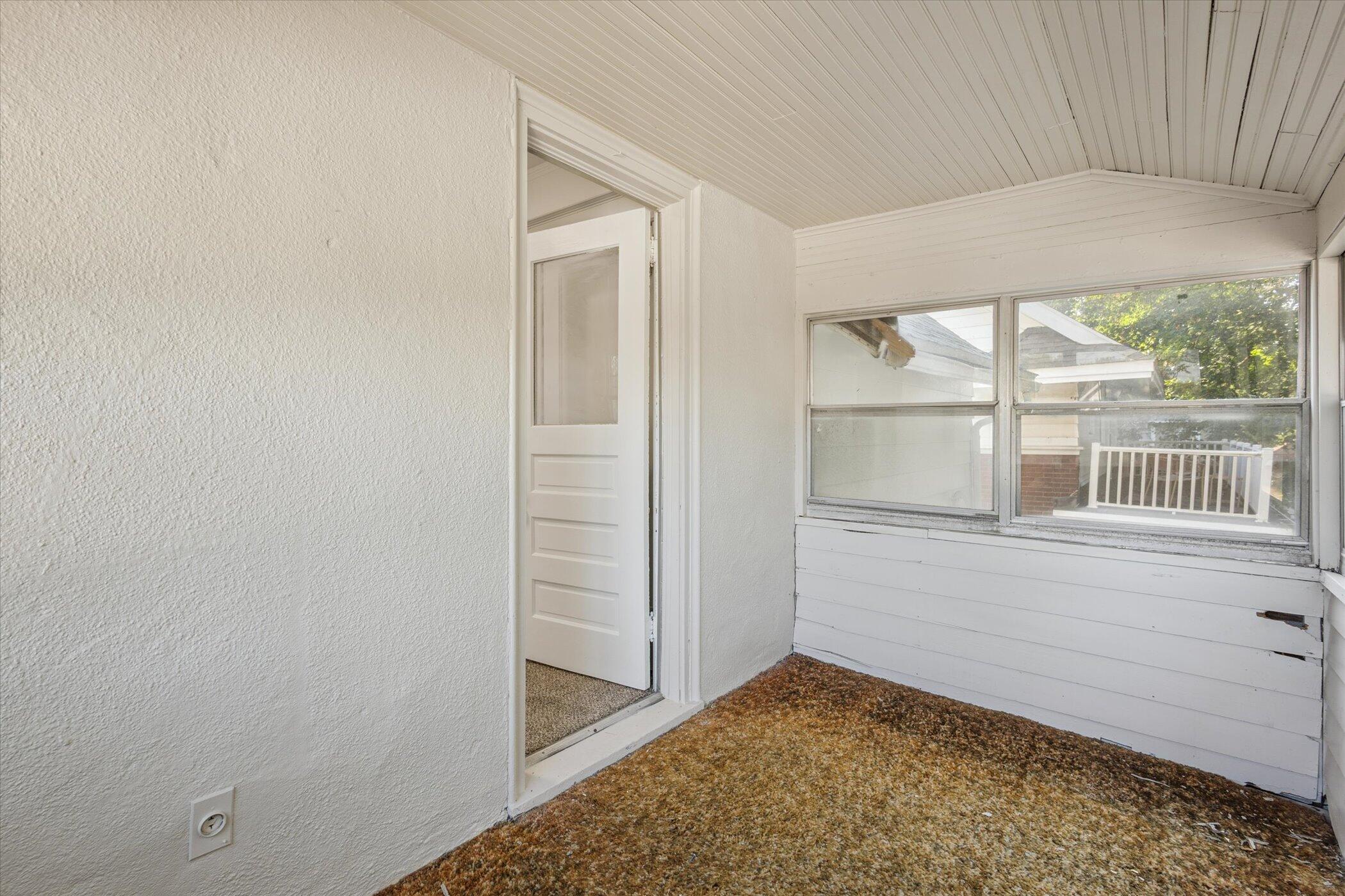 343 Garfield Avenue NW Grand Rapids MI 49504