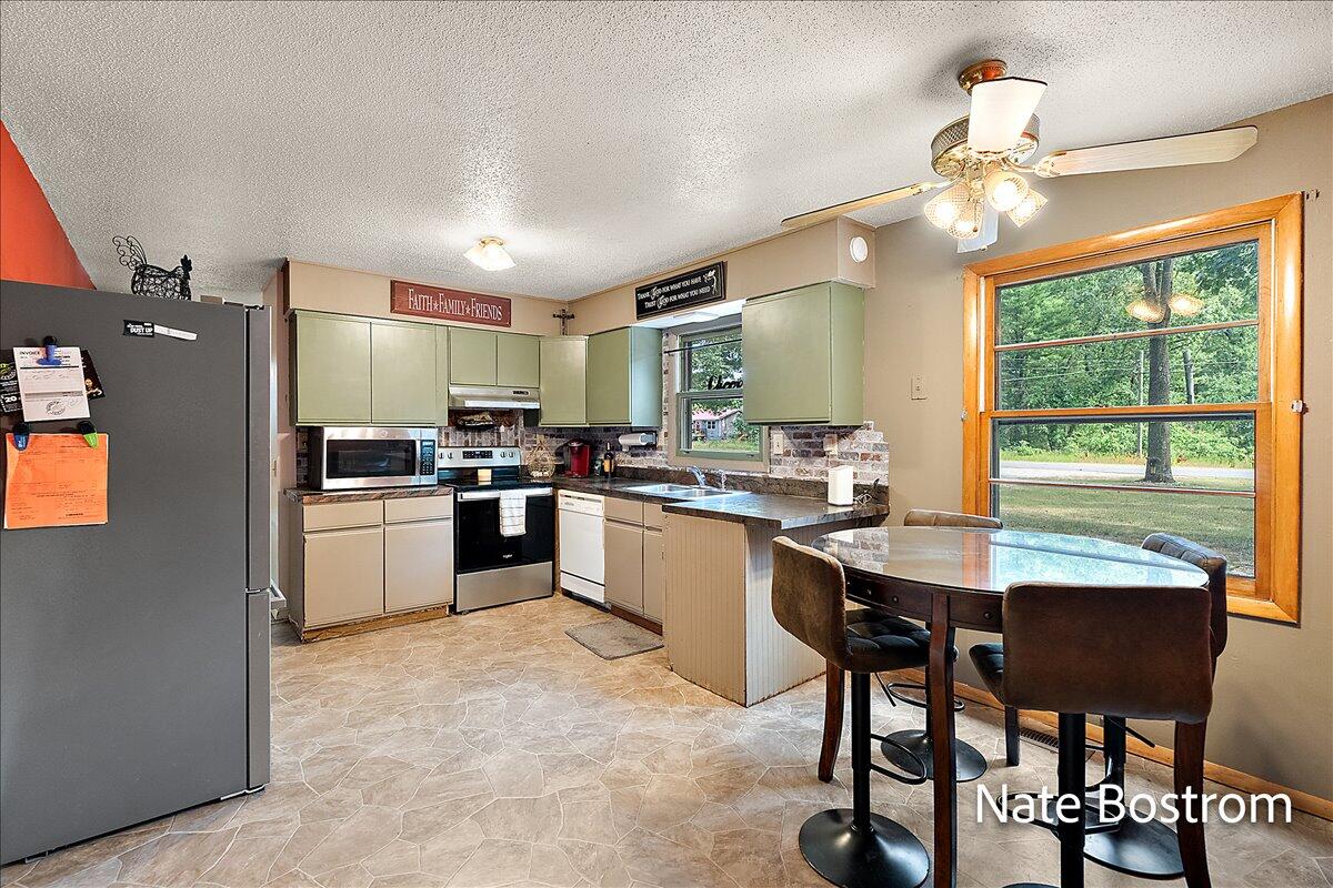 6724 Hall Road Muskegon MI 49442