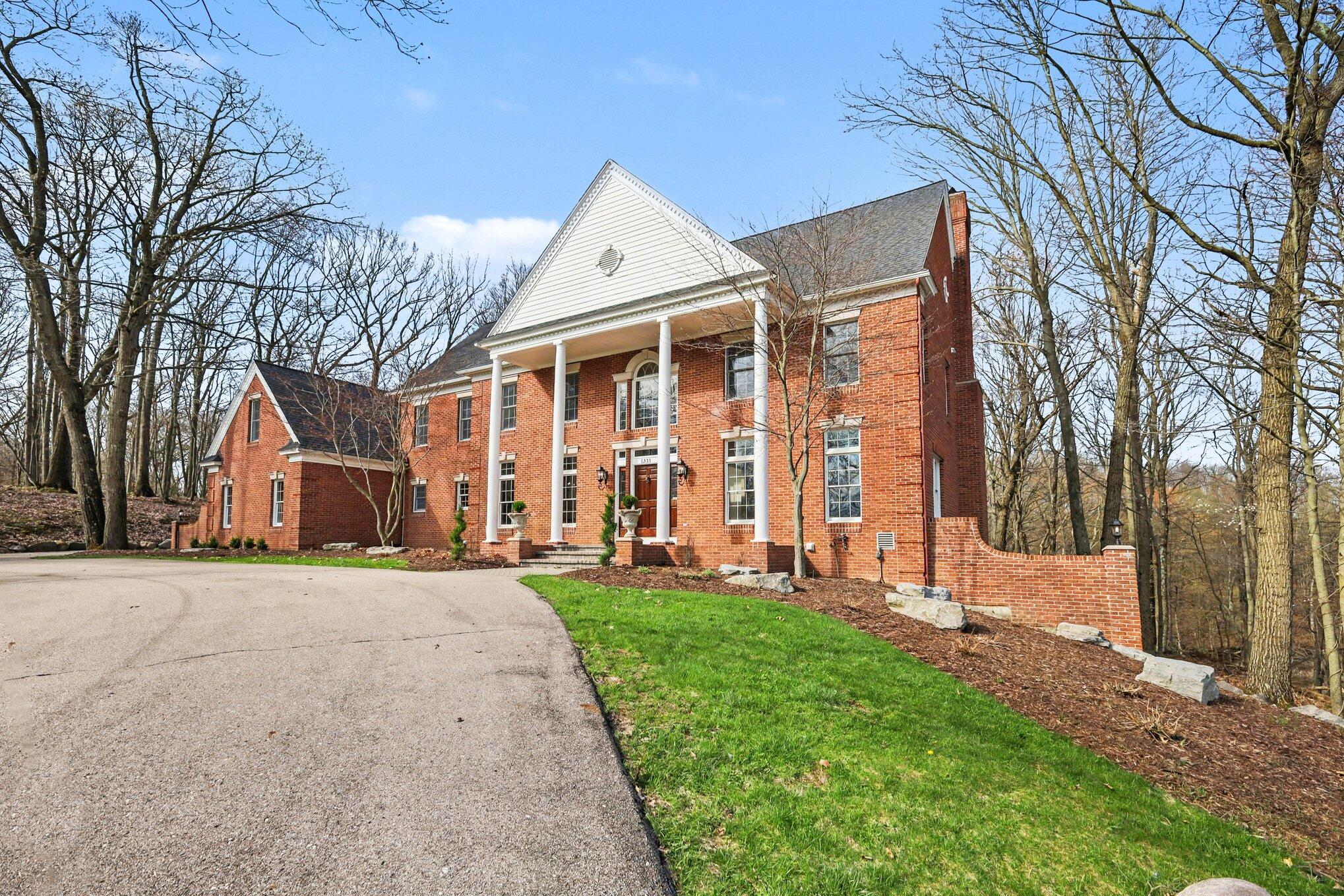 1233 Ballybunion Court SE Grand Rapids MI 49546