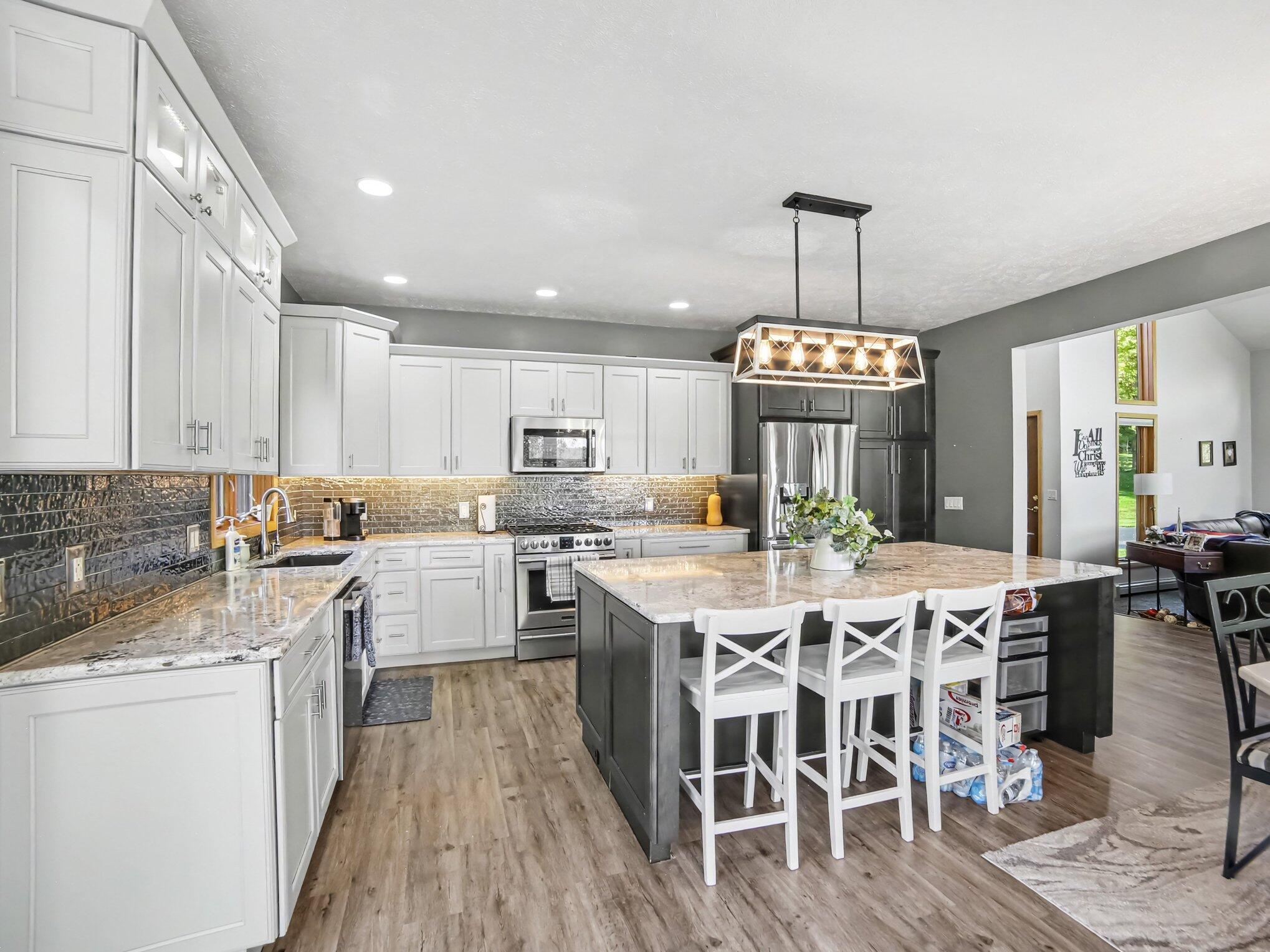 5336 W Riverside Lane Ludington MI 49431