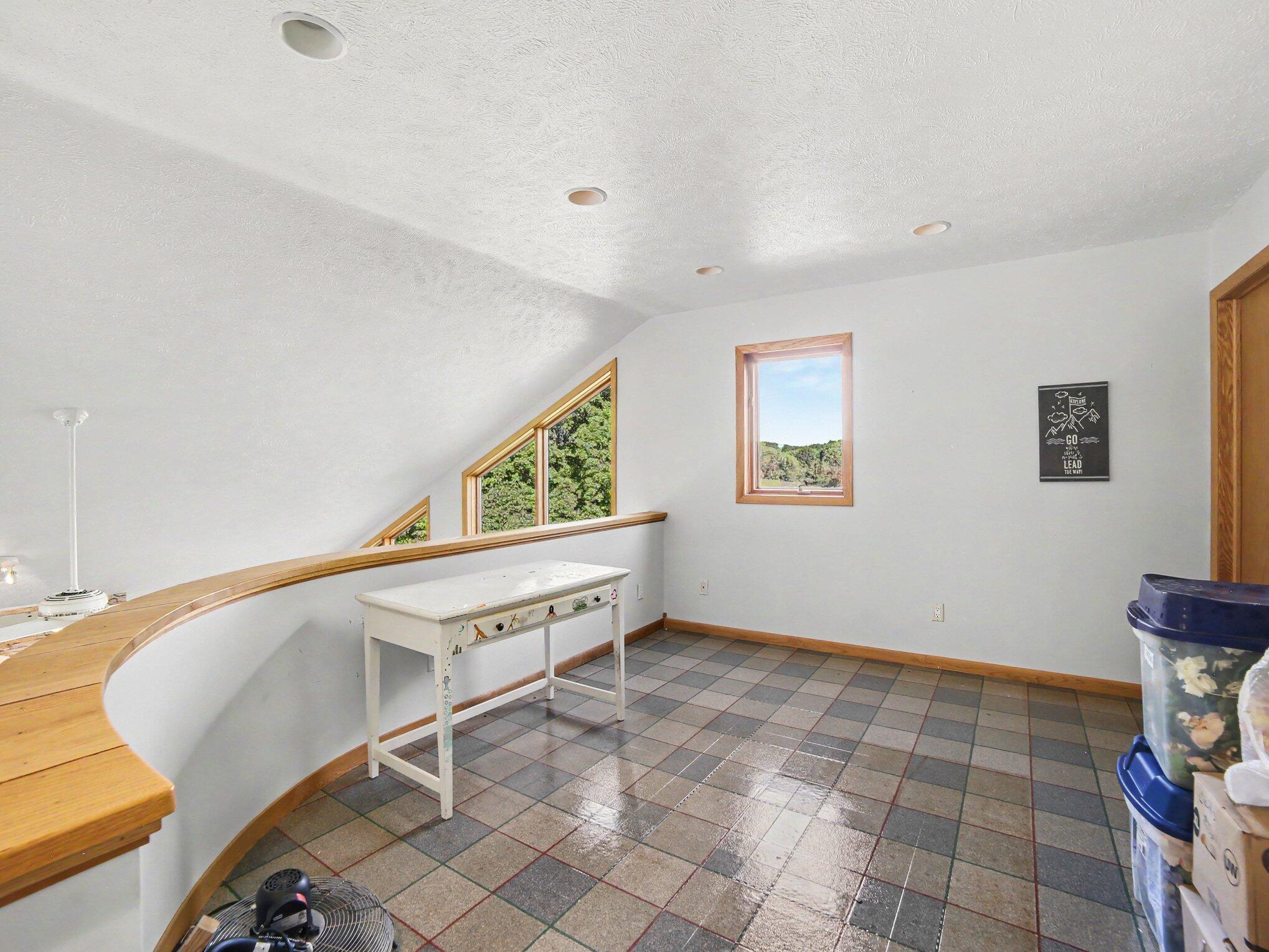 5336 W Riverside Lane Ludington MI 49431