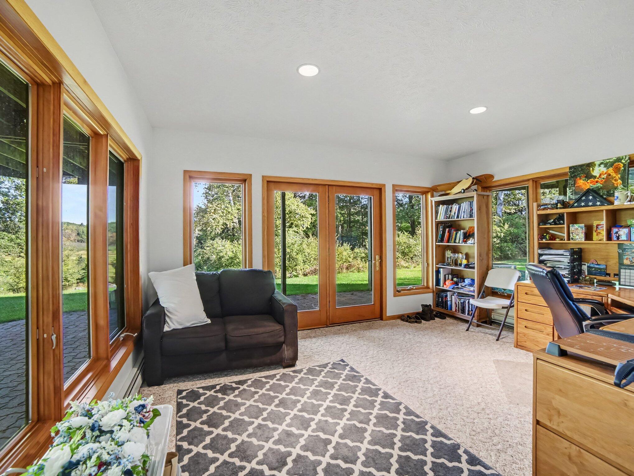 5336 W Riverside Lane Ludington MI 49431