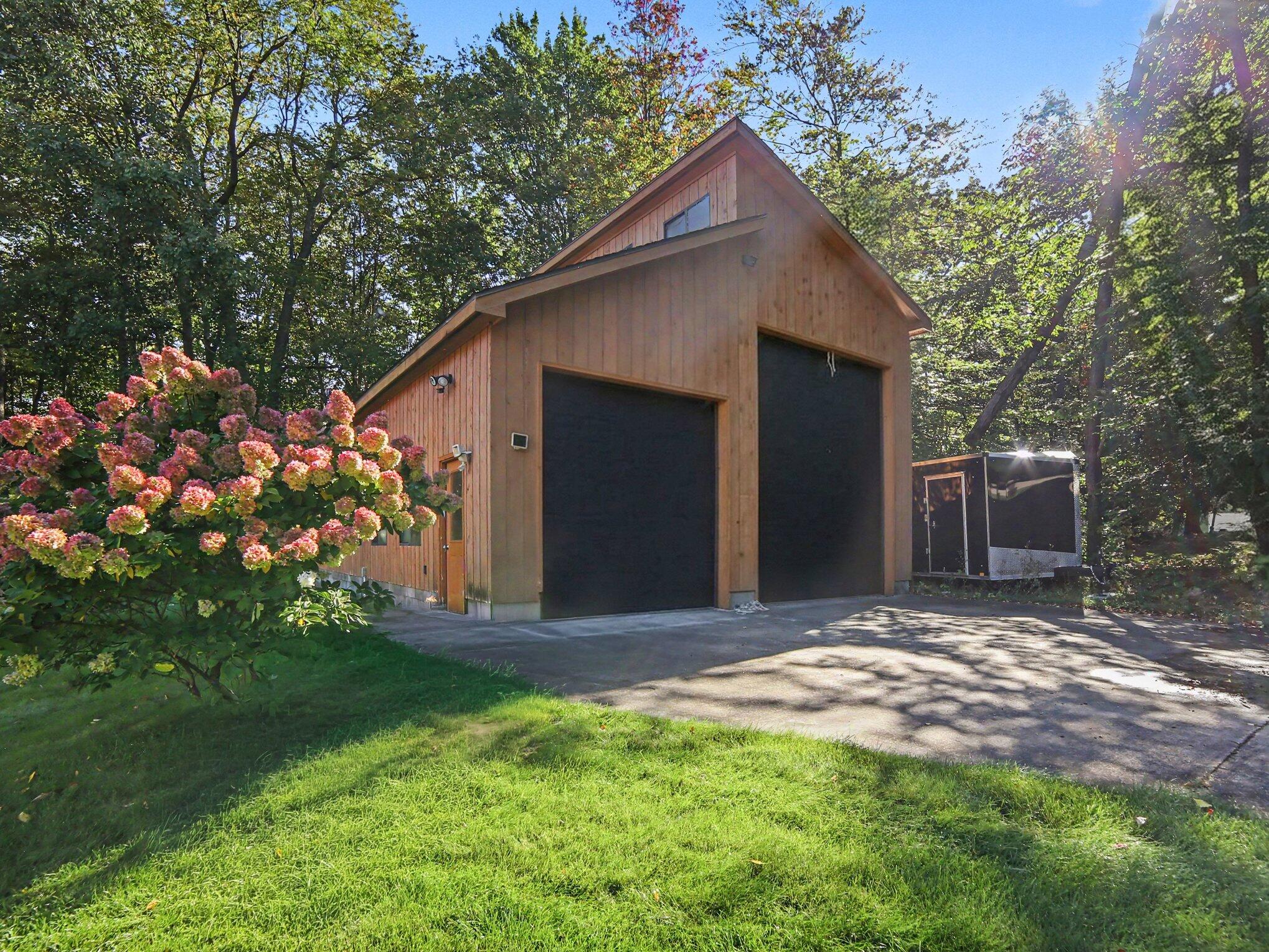 5336 W Riverside Lane Ludington MI 49431