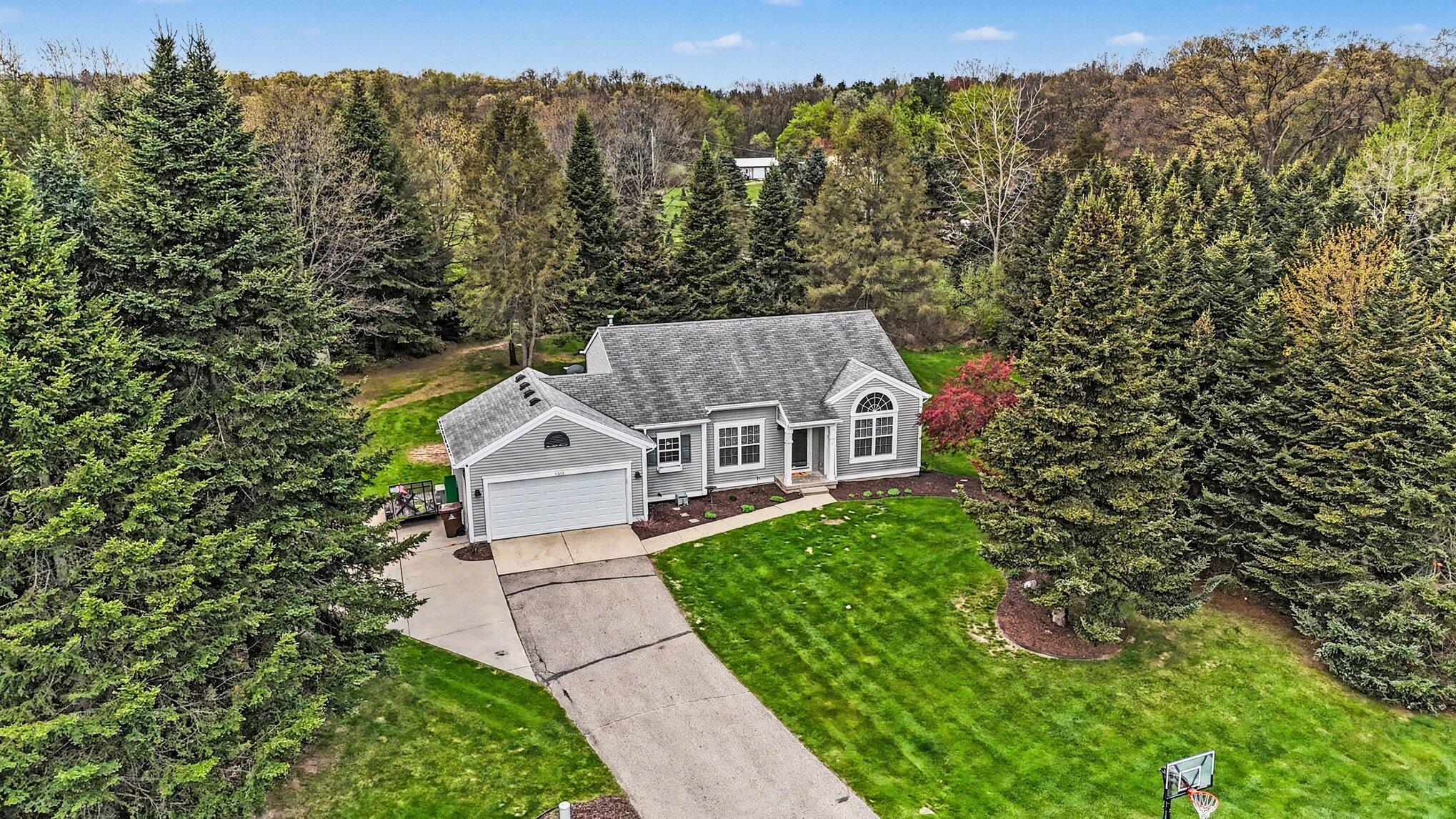 11660 Maggie Court NE Rockford MI 49341