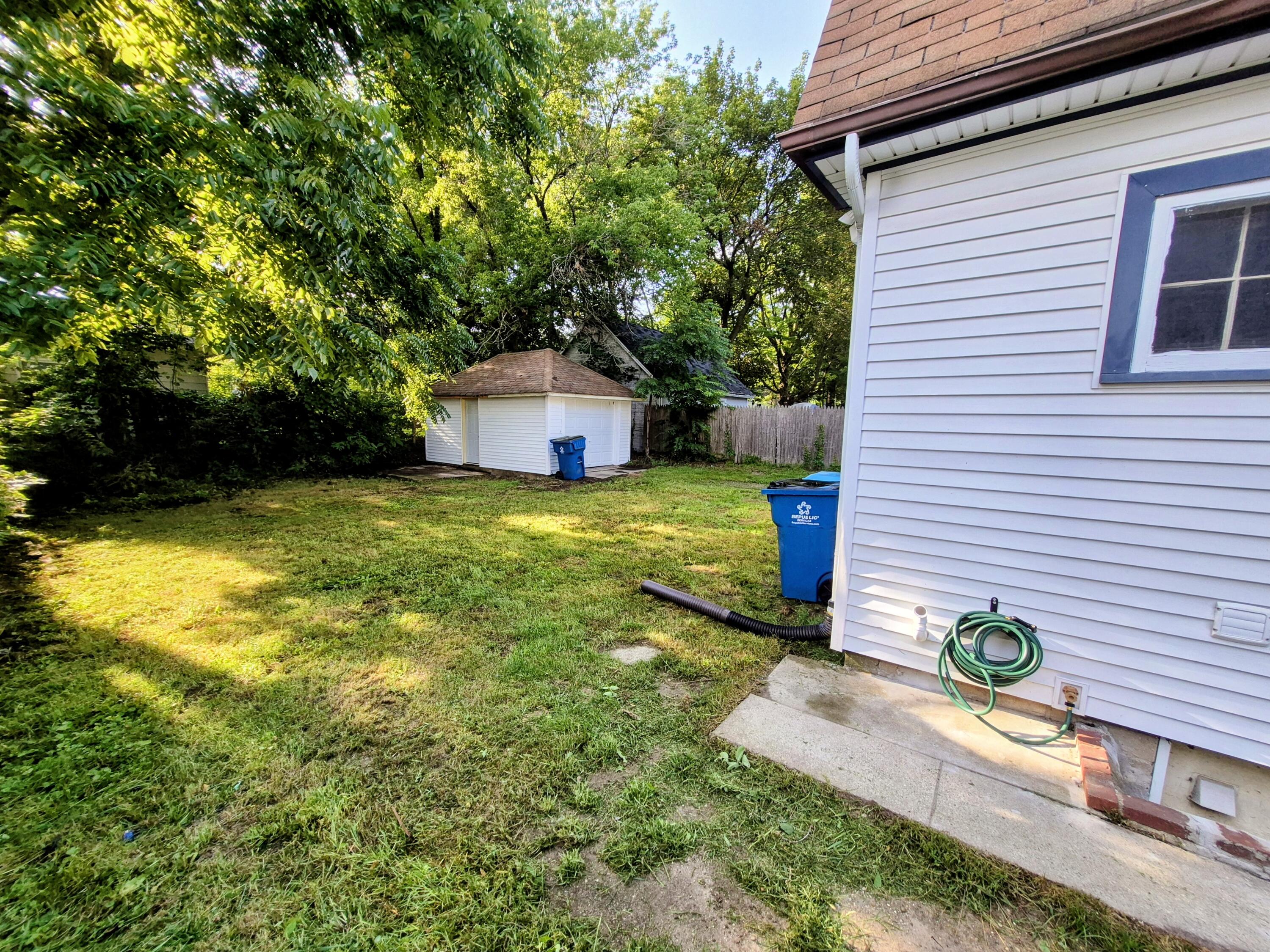 1211 Wayside Road Kalamazoo MI 49048