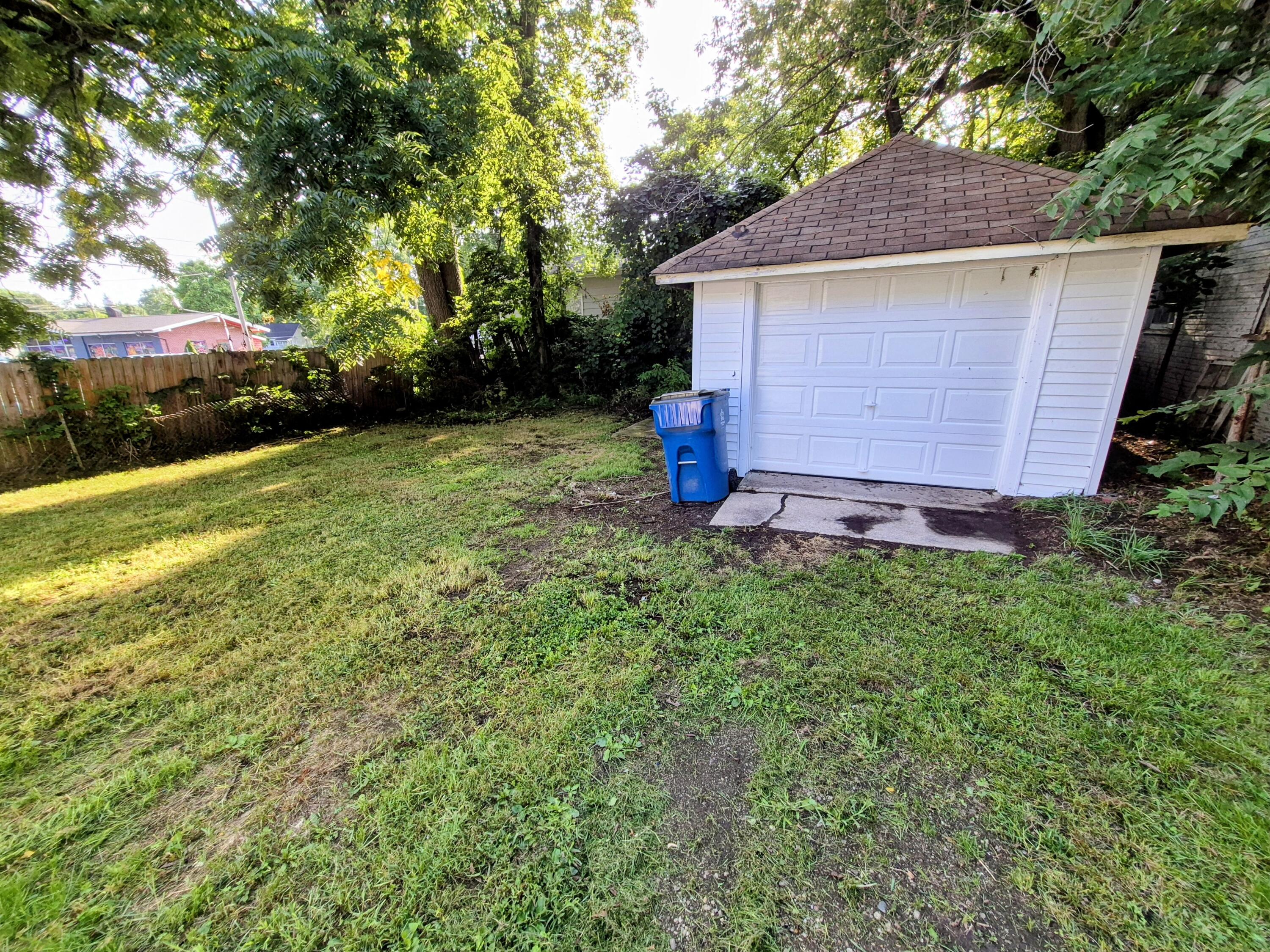 1211 Wayside Road Kalamazoo MI 49048